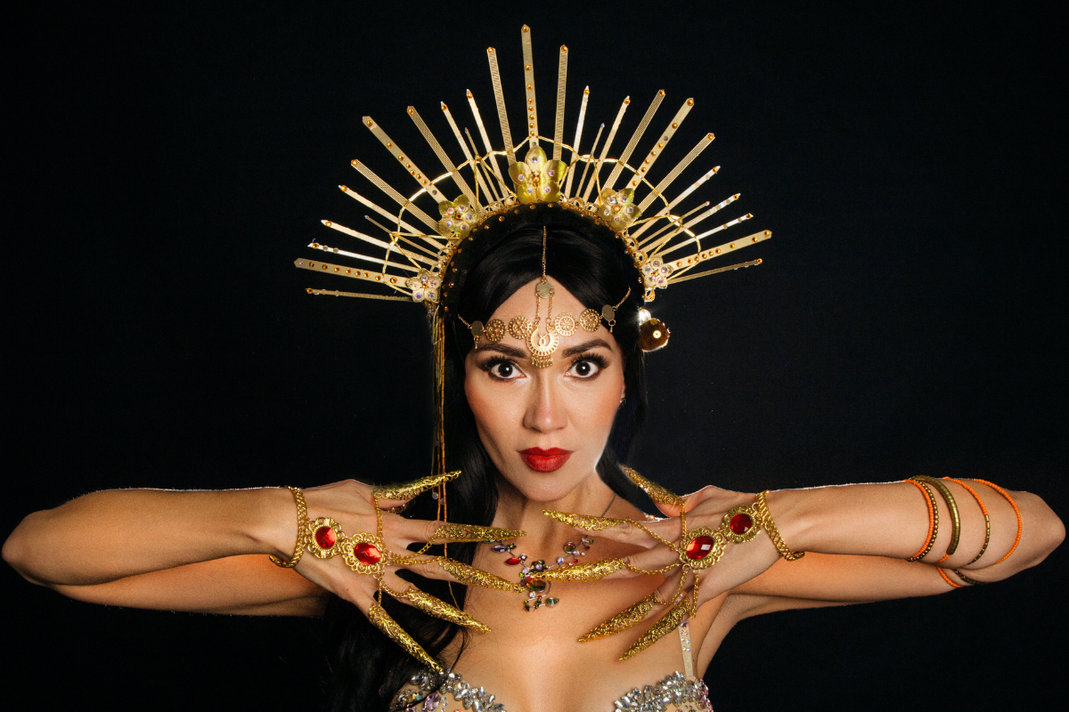 

Билеты на Мата Хари. Тайна шпионки ХХ века (Арт-кафе «Бродячая собака»)