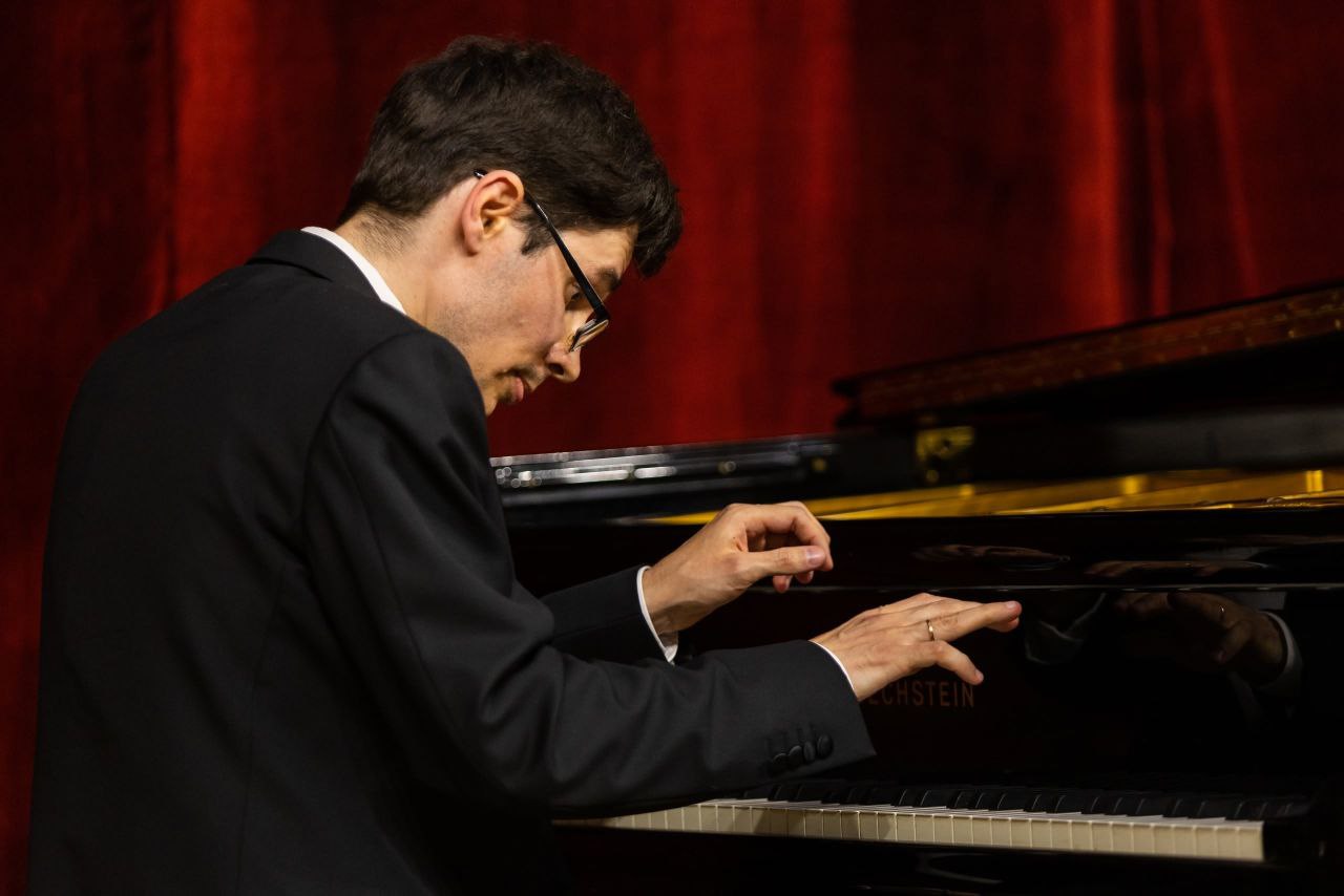 

Билеты на Кирилл Егорычев и Зауральский симфонический оркестр. Солисты ЗСО представляют (Филармония)