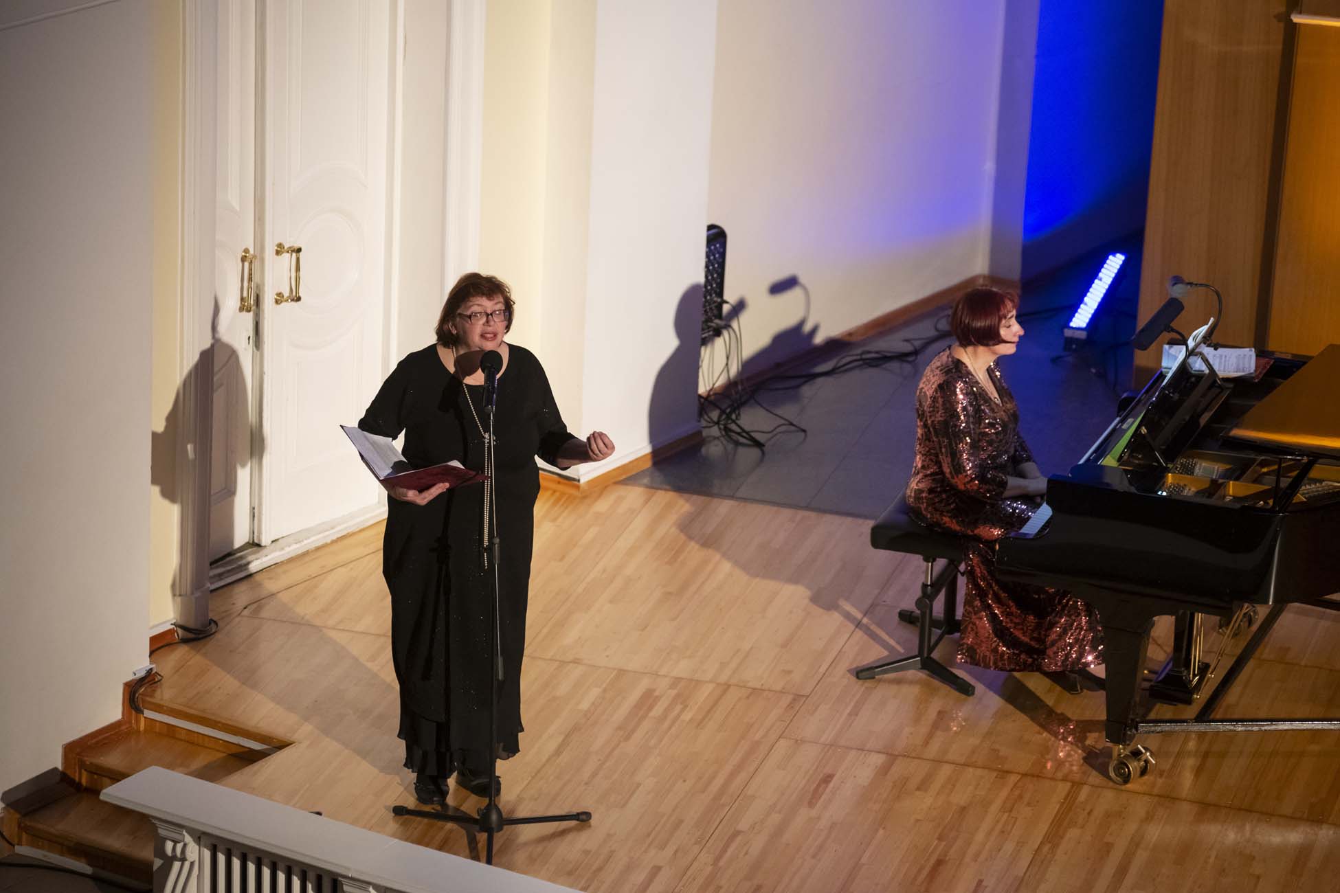 

Билеты на Слушая — слышать. Кузьма Бодров. Искусство резонировать со временем (Филармония. Зал органной и камерной музыки)