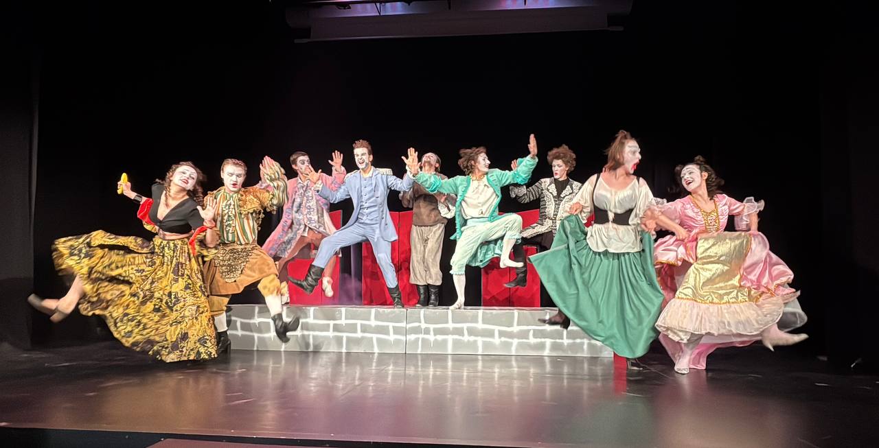 

Билеты на Плутни Скапена (Театр ВГИК)