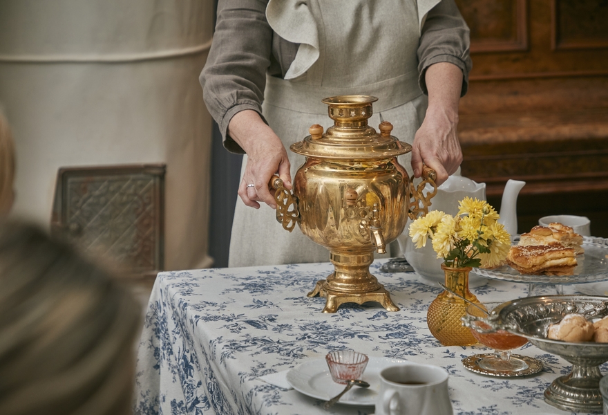 

Билеты на За приоткрытой кухонной дверцей (Заповедные кварталы)