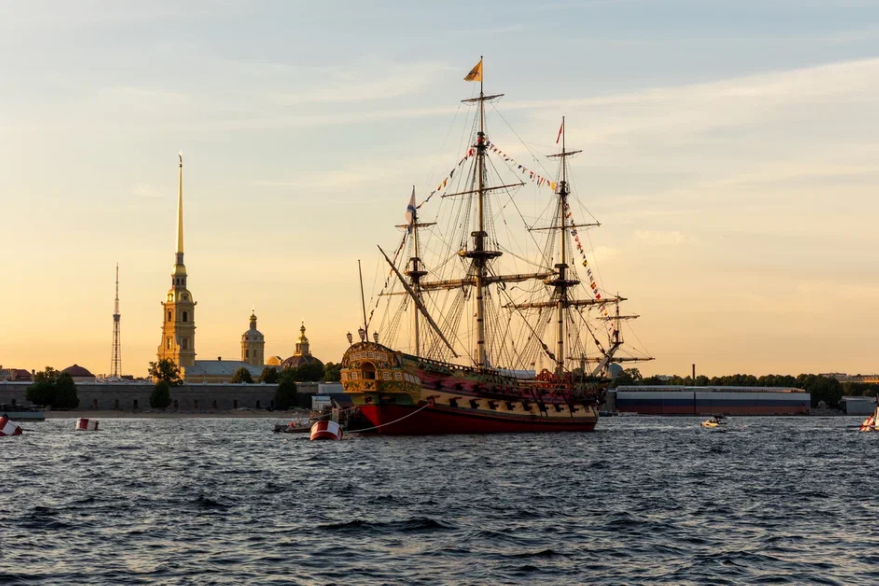 

Билеты на Золотое кольцо Петербурга (Пристань около памятника «Погибшим от коронавируса медикам»)