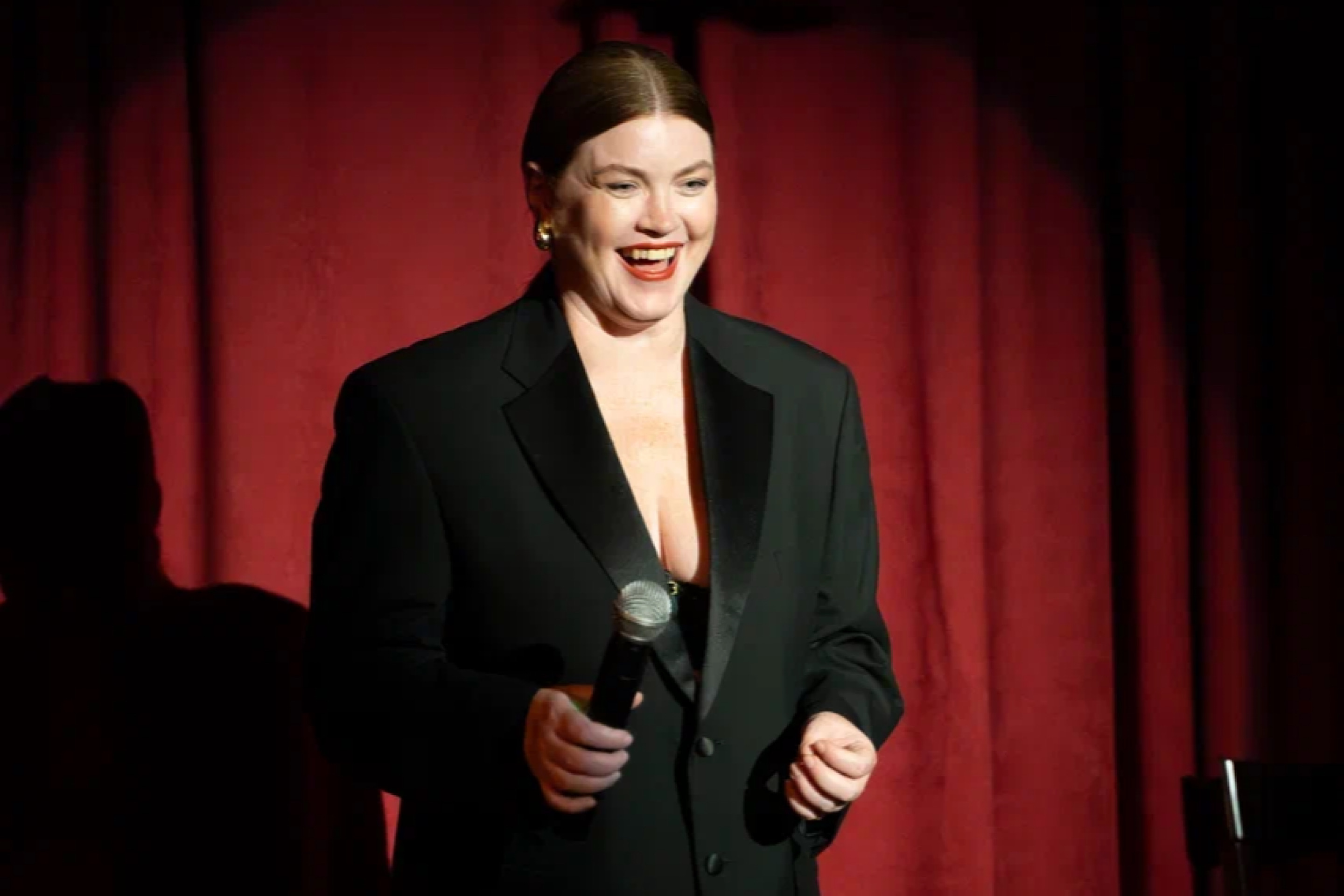 

Билеты на Страшно смешно (Закулисье)