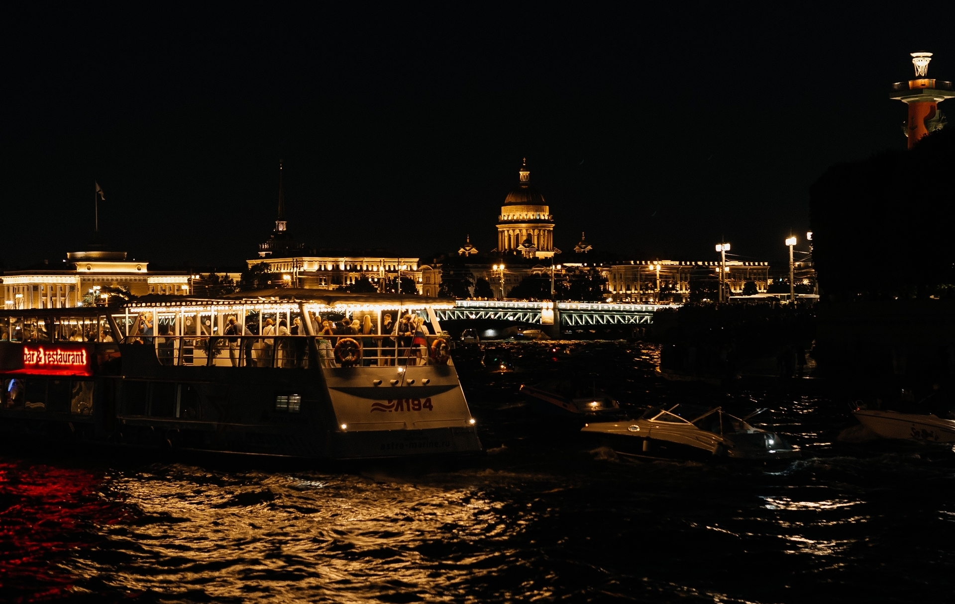 

Билеты на Московский бит на Неве: музыкальное посвящение «Браво» и Валерию Сюткину (Теплоход Rock Hit Neva (Набережная Макарова))