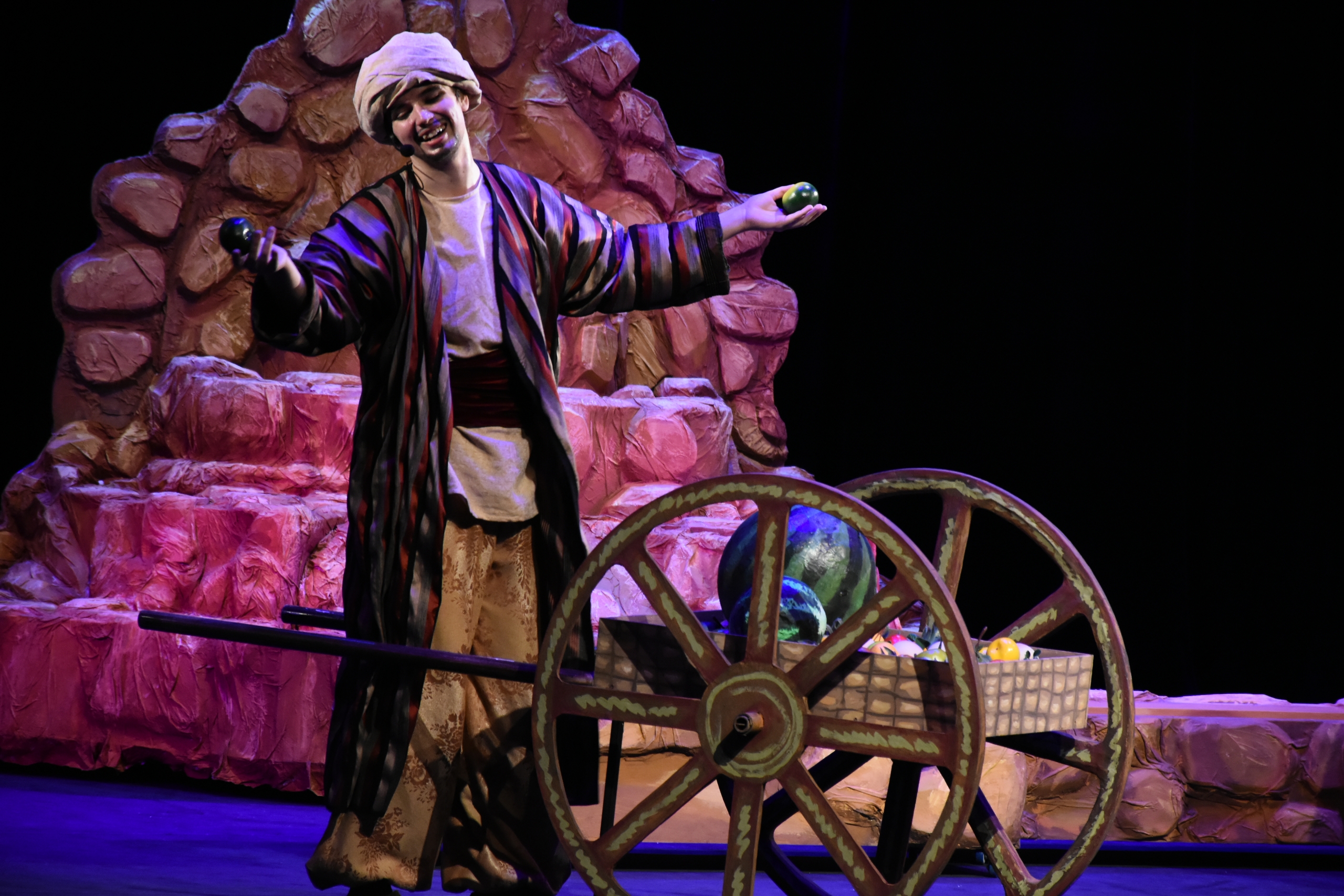 

Билеты на Али-Баба (Театр драмы им. Константинова)