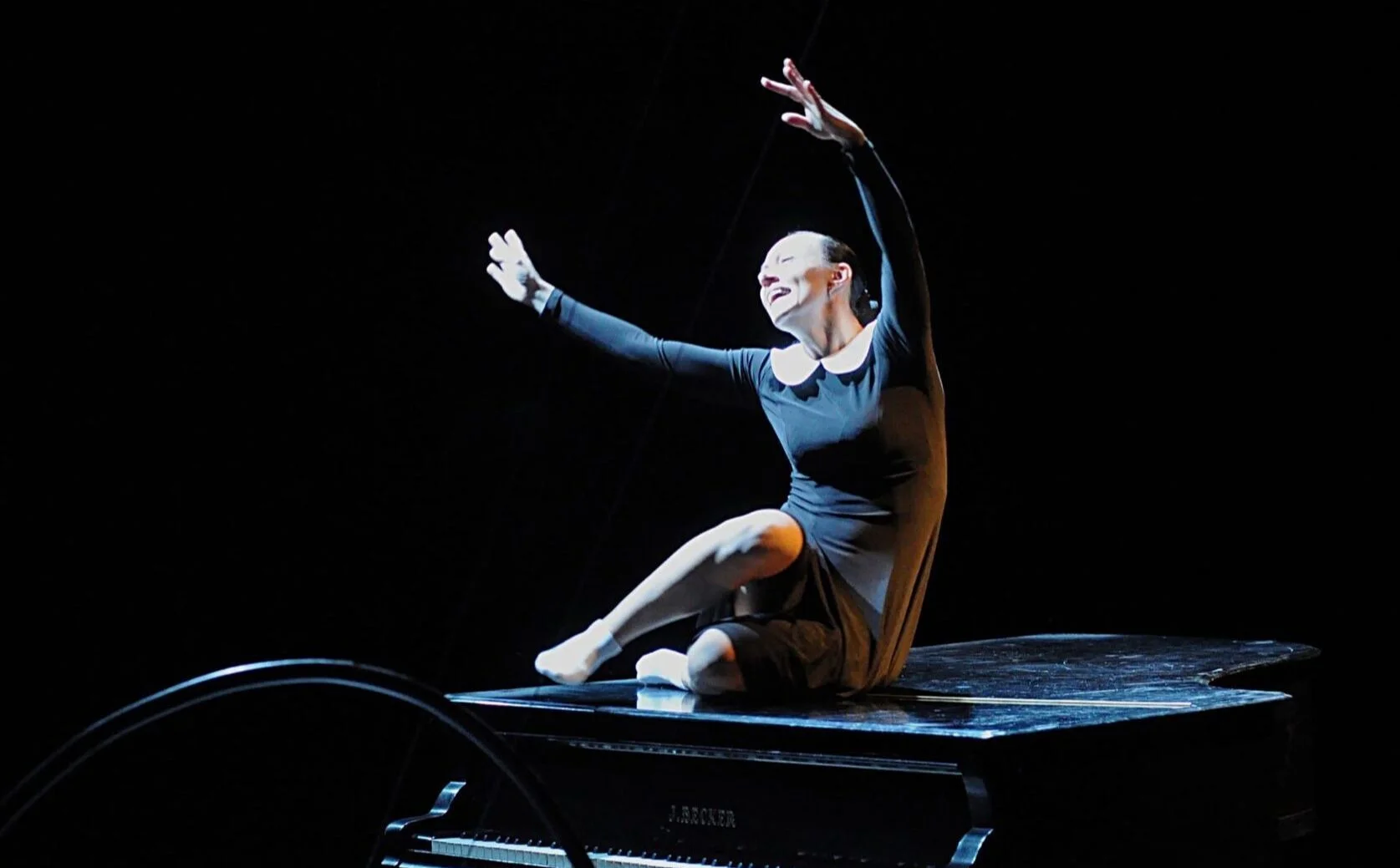 

Билеты на Мать и музыка (ТОК)