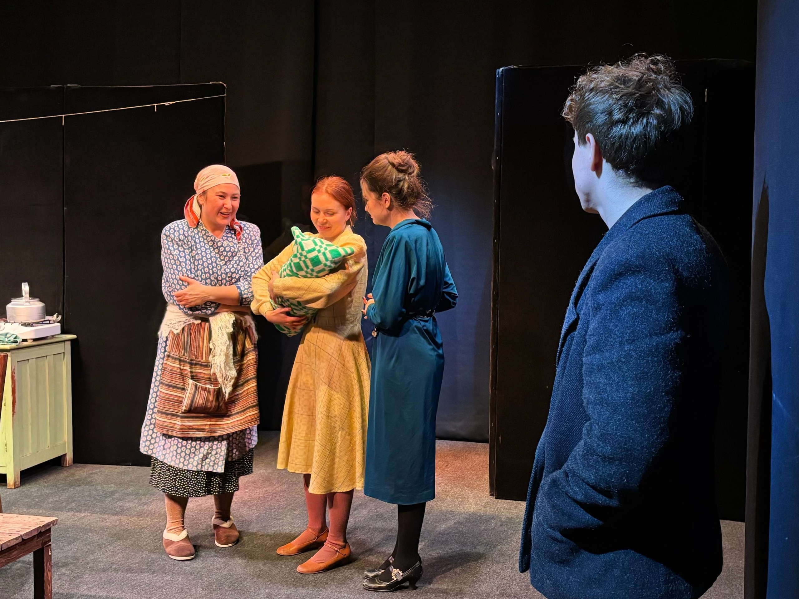 

Билеты на Вдовий пароход (Дом актёра)