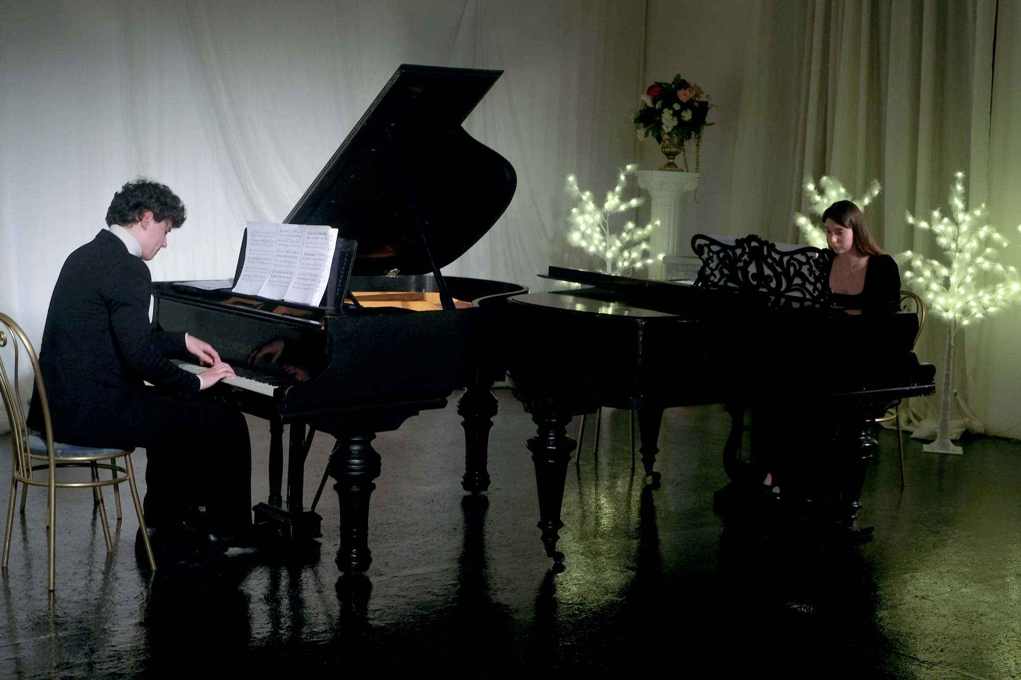 Афиша: Винтаж на два рояля в Санкте-Петербург 26 апреля 2026