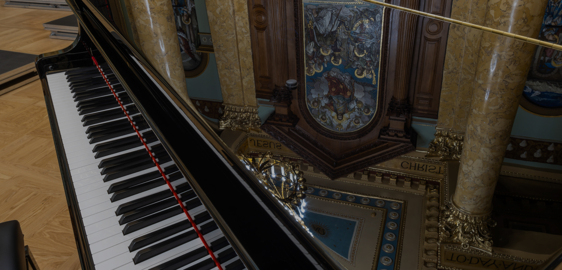 Афиша: Джазовый бриз при свечах в Санкте-Петербург 23 апреля 2026