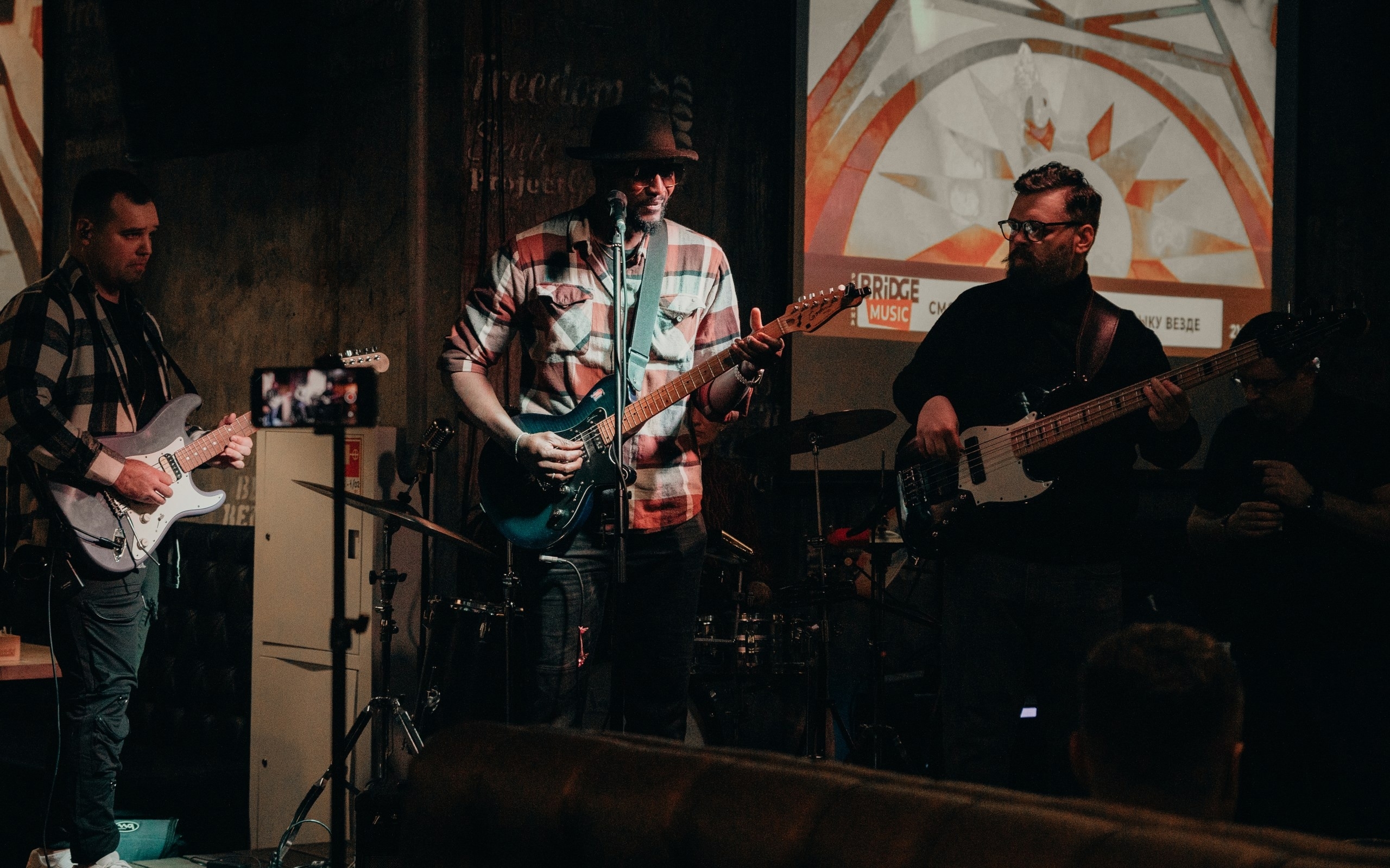 

Билеты на J-Brothers Blues Band (Наш театр)