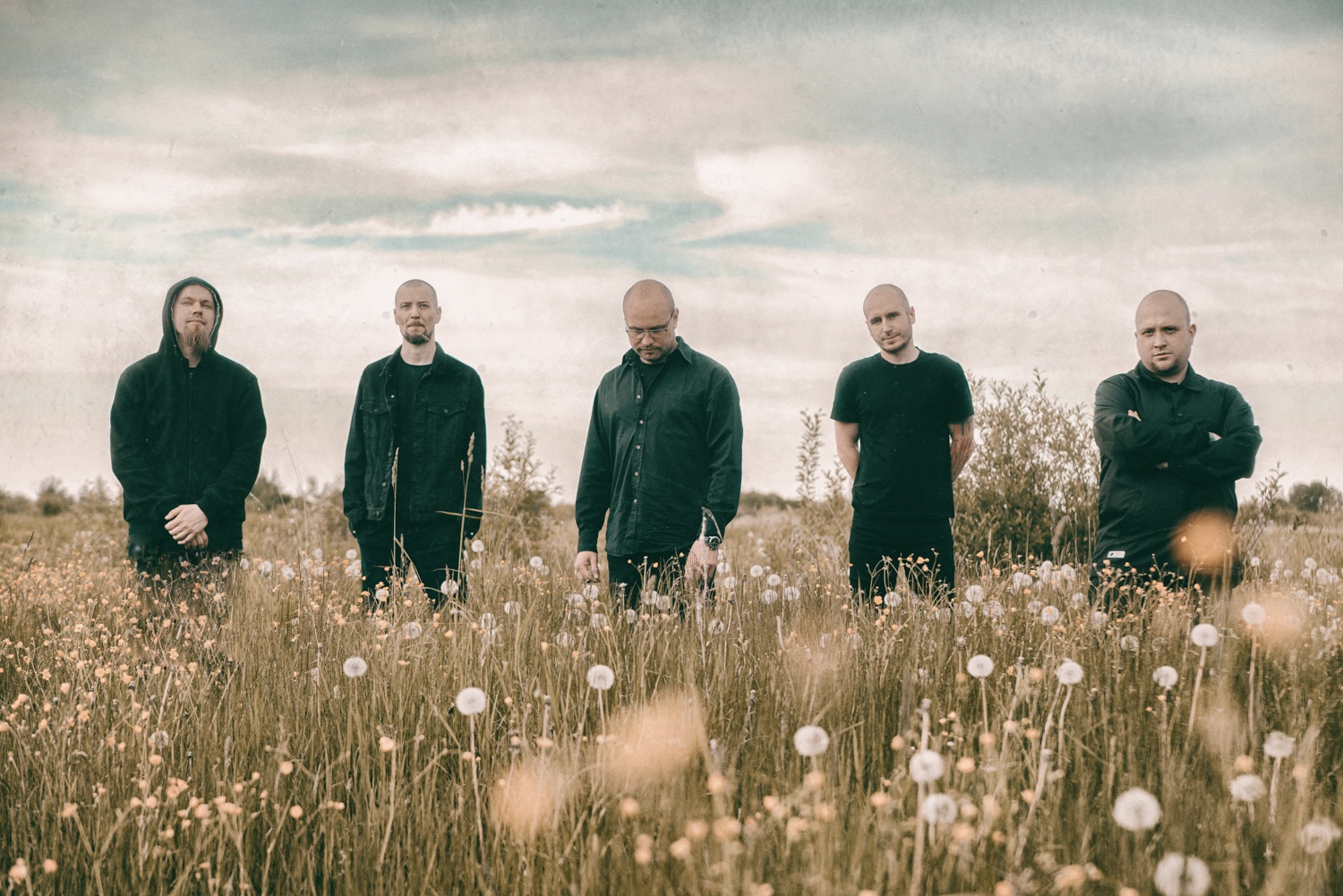 

Билеты на Knee w/ Protoslon (Мо[три])