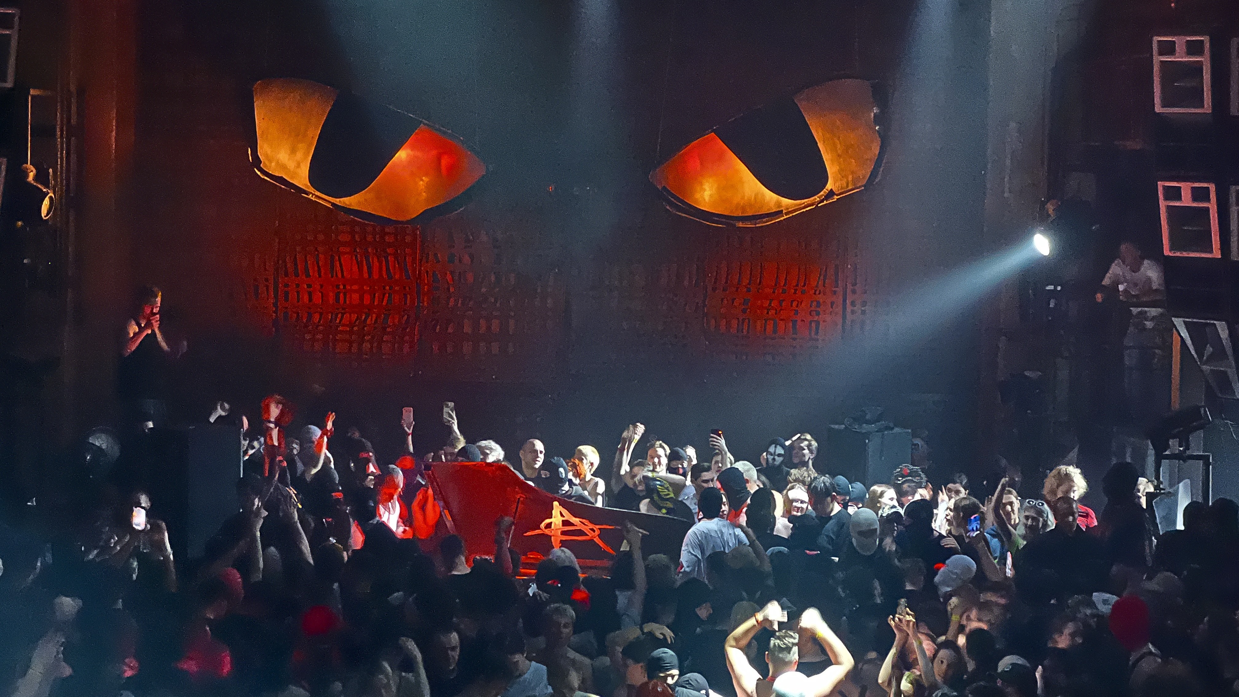 

Билеты на Private Persons (Dex)