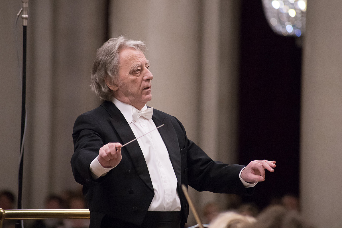 

Билеты на Весенняя классика (Белый зал Политехнического университета)