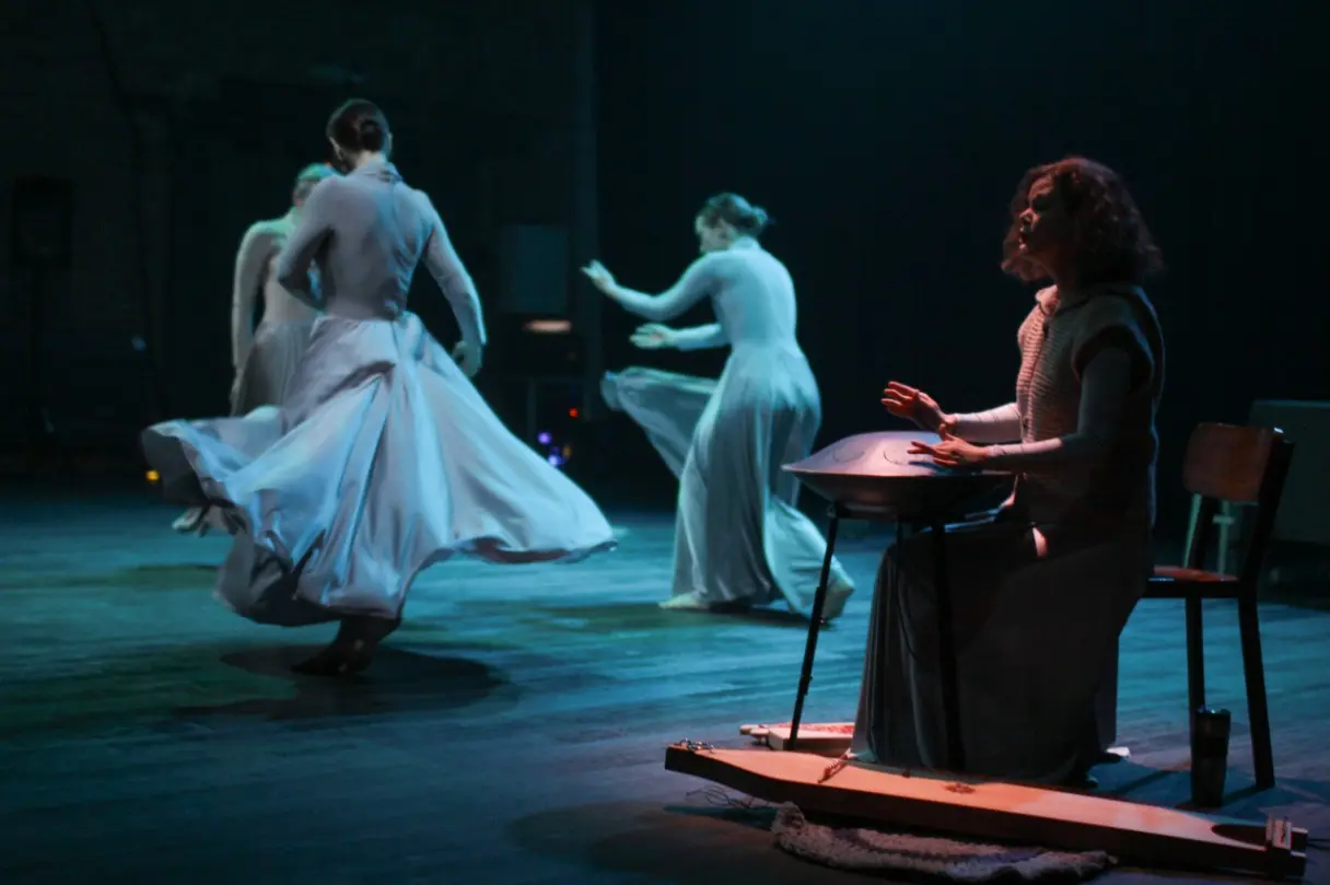 

Билеты на Переходные песни (Частная филармония «Триумф»)