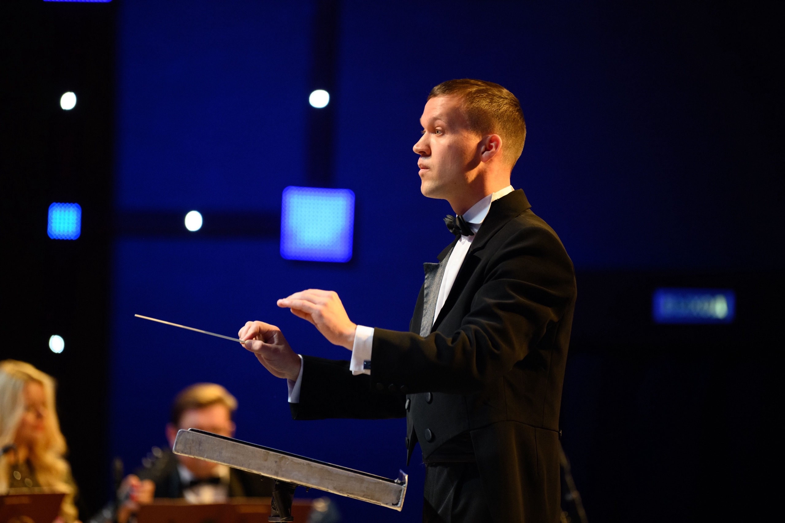 

Билеты на Память, которой нет конца (КЗ «Сибирь»)