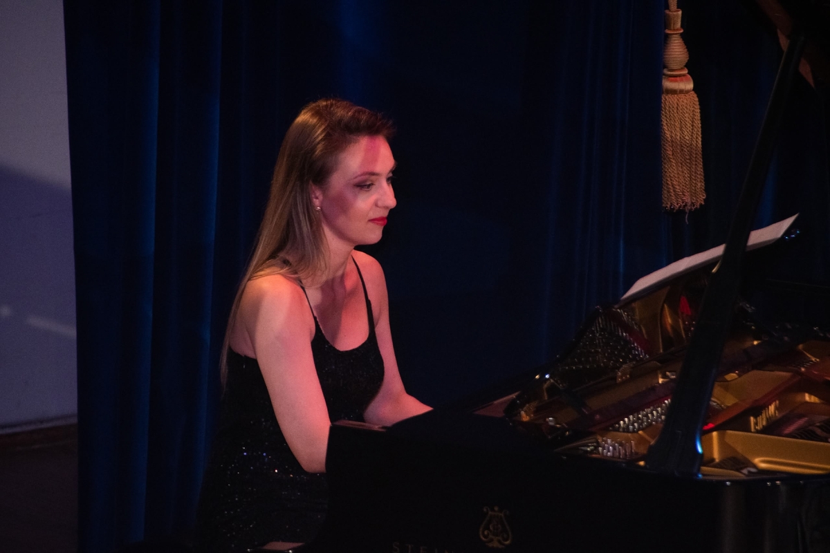 

Билеты на Камерный ансамбль (Филармония им. Шнитке)