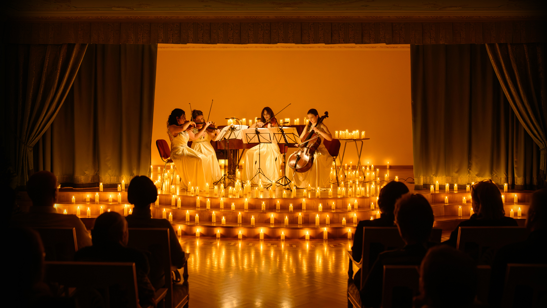 

Билеты на Вечер в Париже при свечах (Дом журналиста)