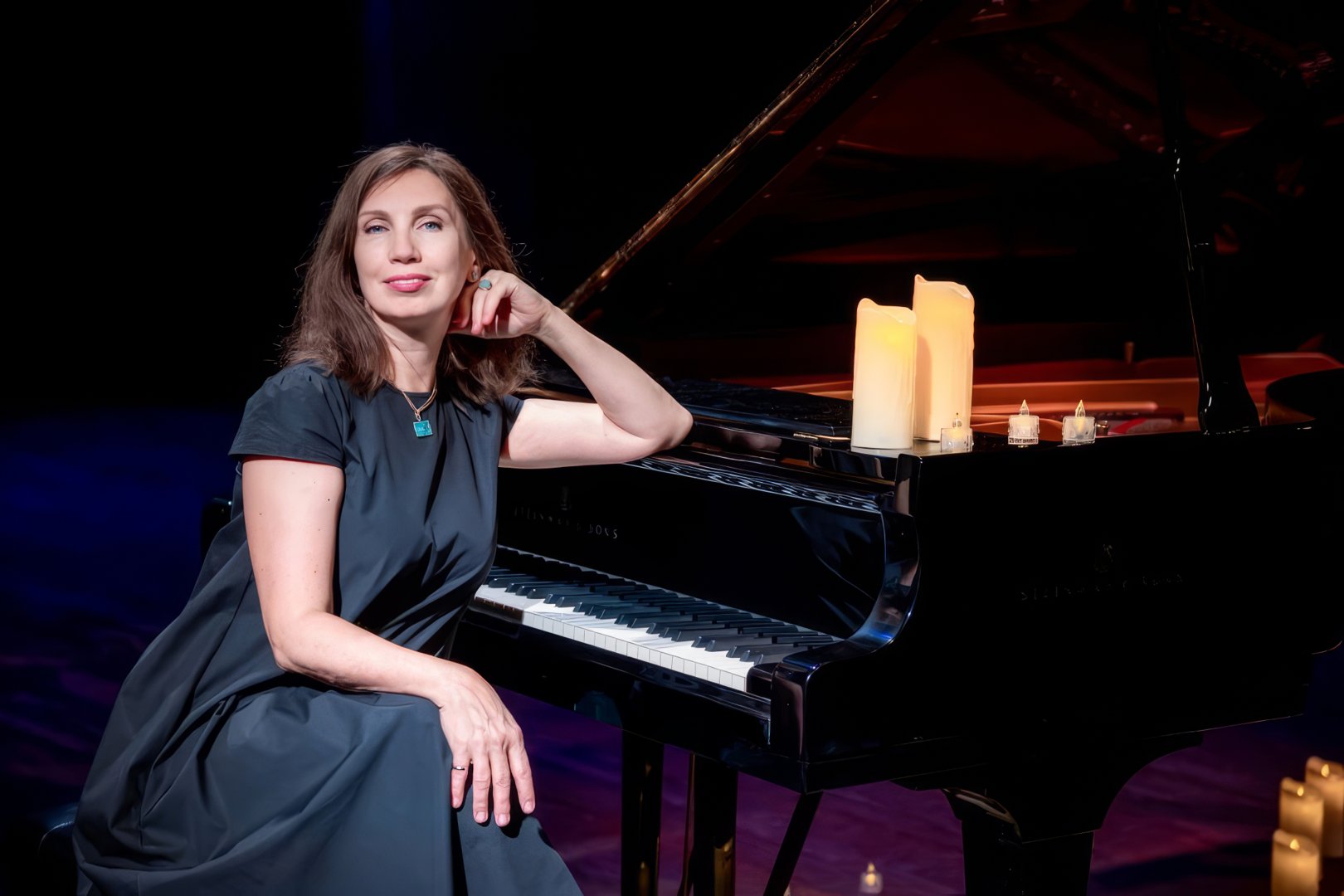 

Билеты на Шерше ля фам (Зал камерной и органной музыки «Родина»)