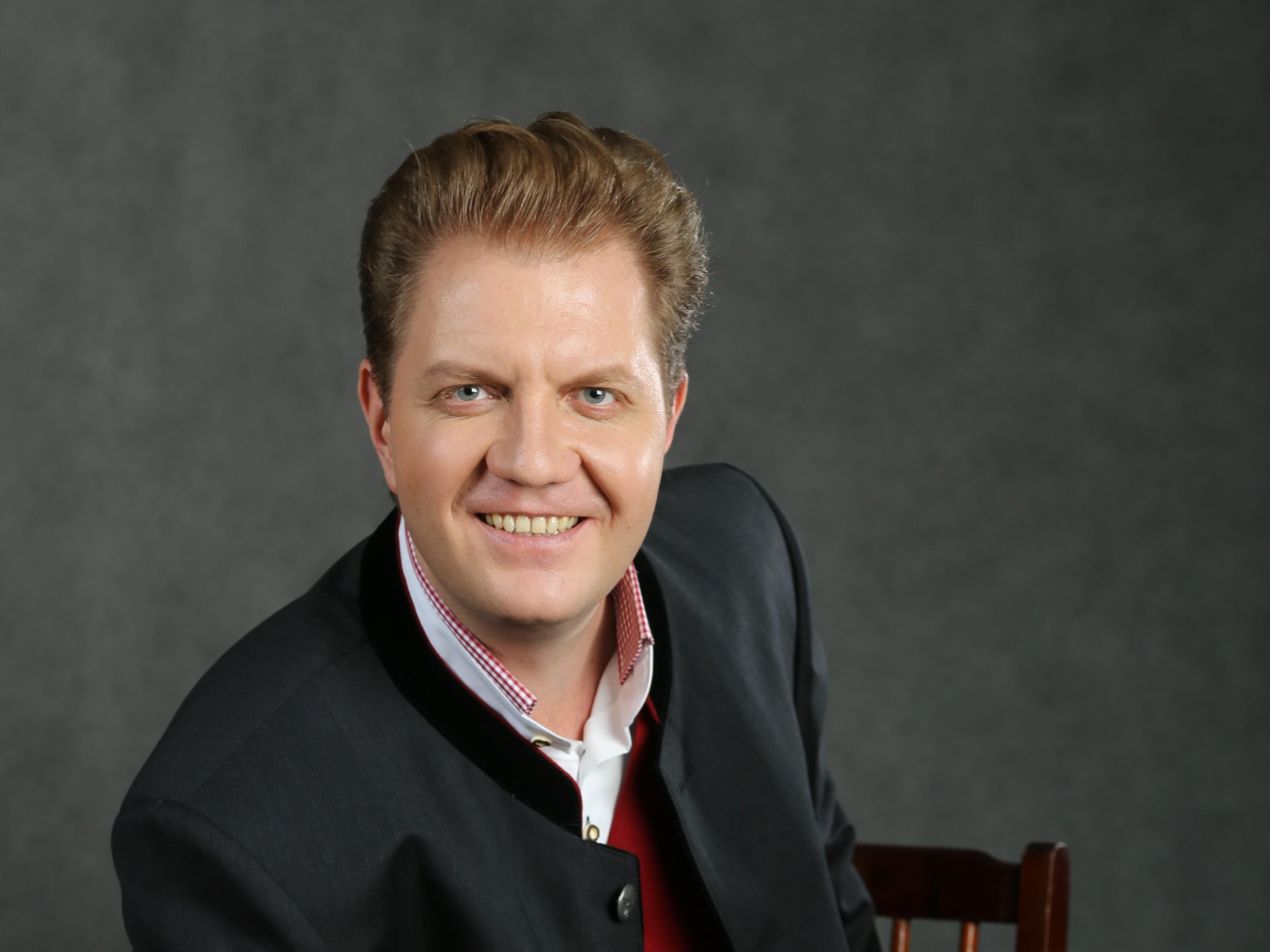 

Билеты на Владимир Байков (Музыкальная квартира на Тверской)