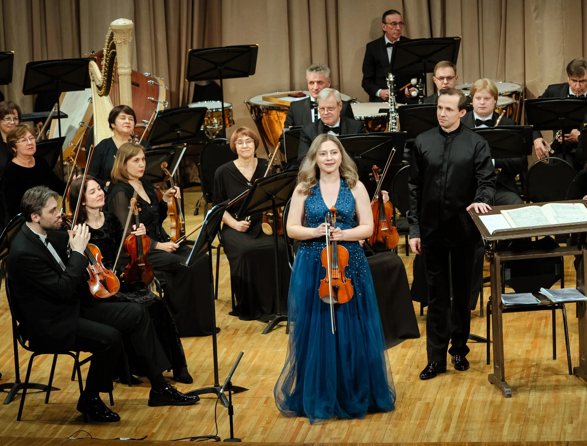 

Билеты на Молодые таланты с Красноярским академическим симфоническим оркестром и Михаилом Мосенковым (Филармония)