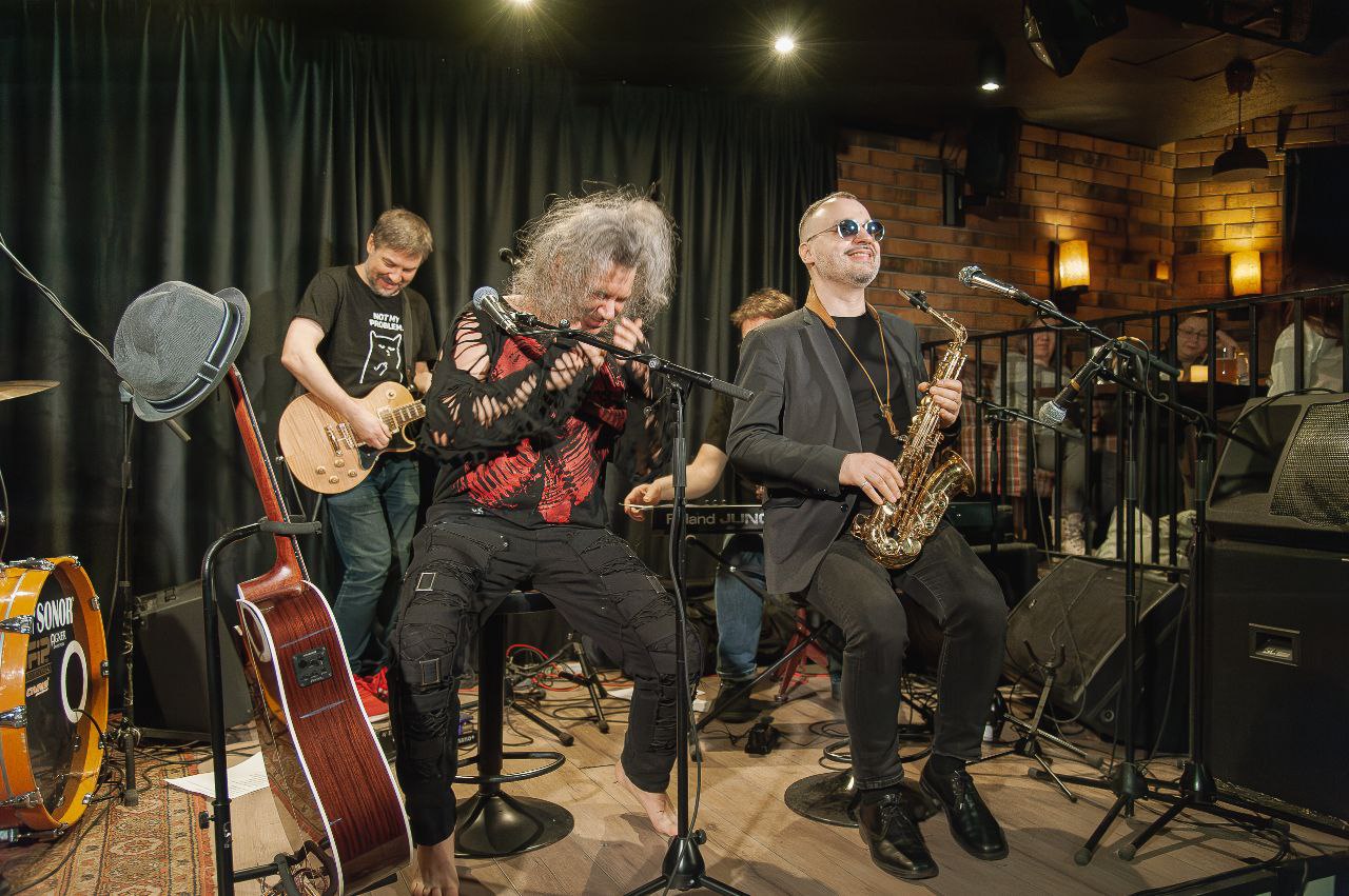 

Билеты на Шнипельсон и Потамушт (Академ Джаз Клуб)