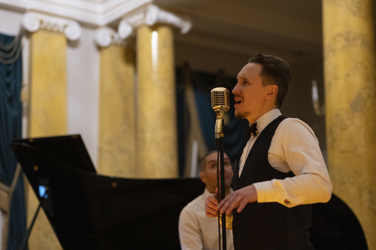 

Билеты на Фрэнк Синатра при свечах во дворце (Музей-усадьба Державина)