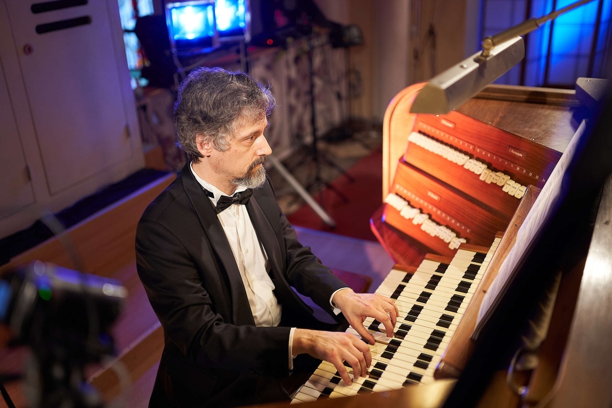 

Билеты на Старинный орган при свечах. Бах и великие органные традиции Германии (Англиканская церковь Святого Андрея)