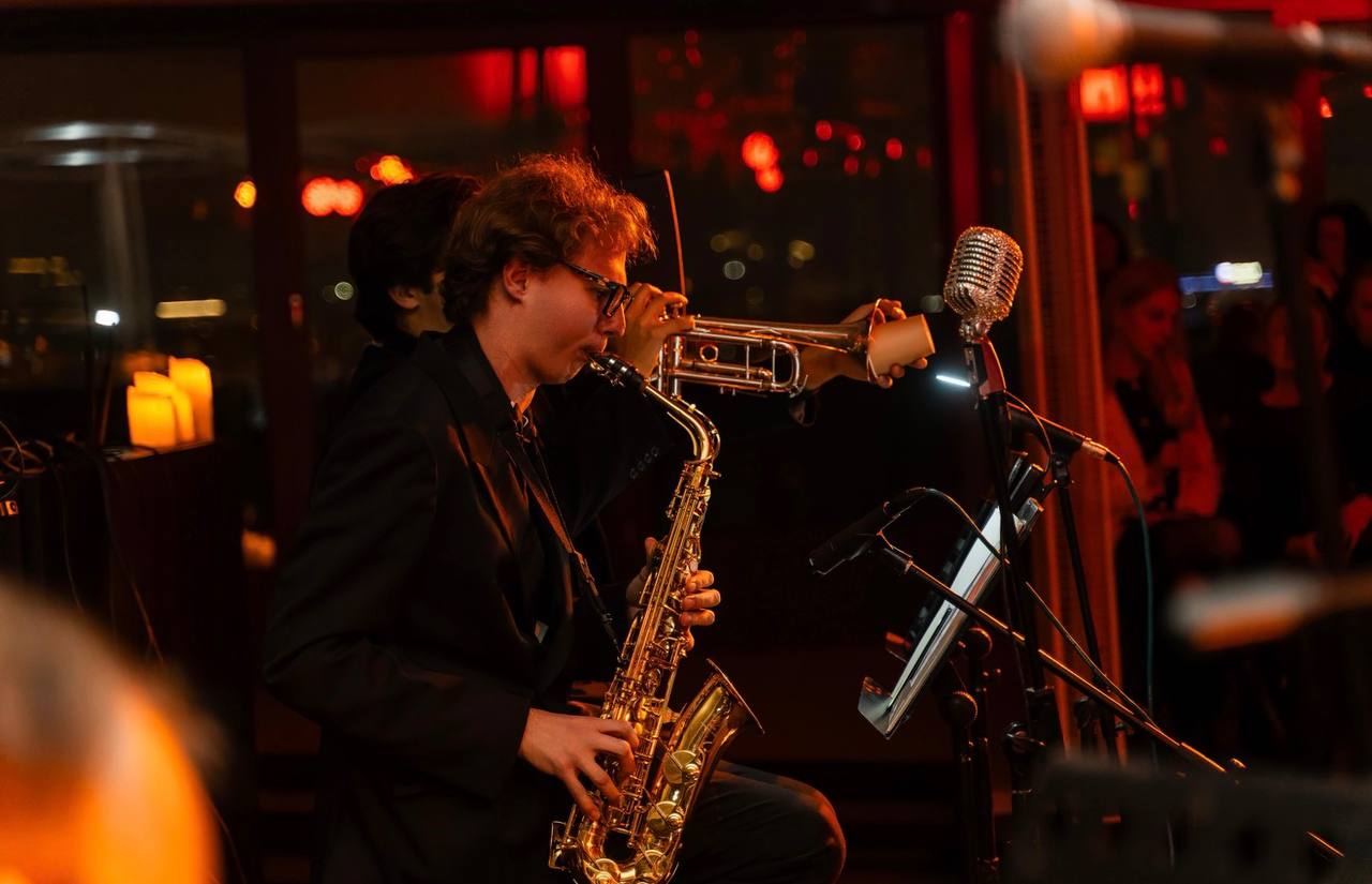 

Билеты на Moon Jazz: романтический концерт при свечах (Крыша на Цветном)