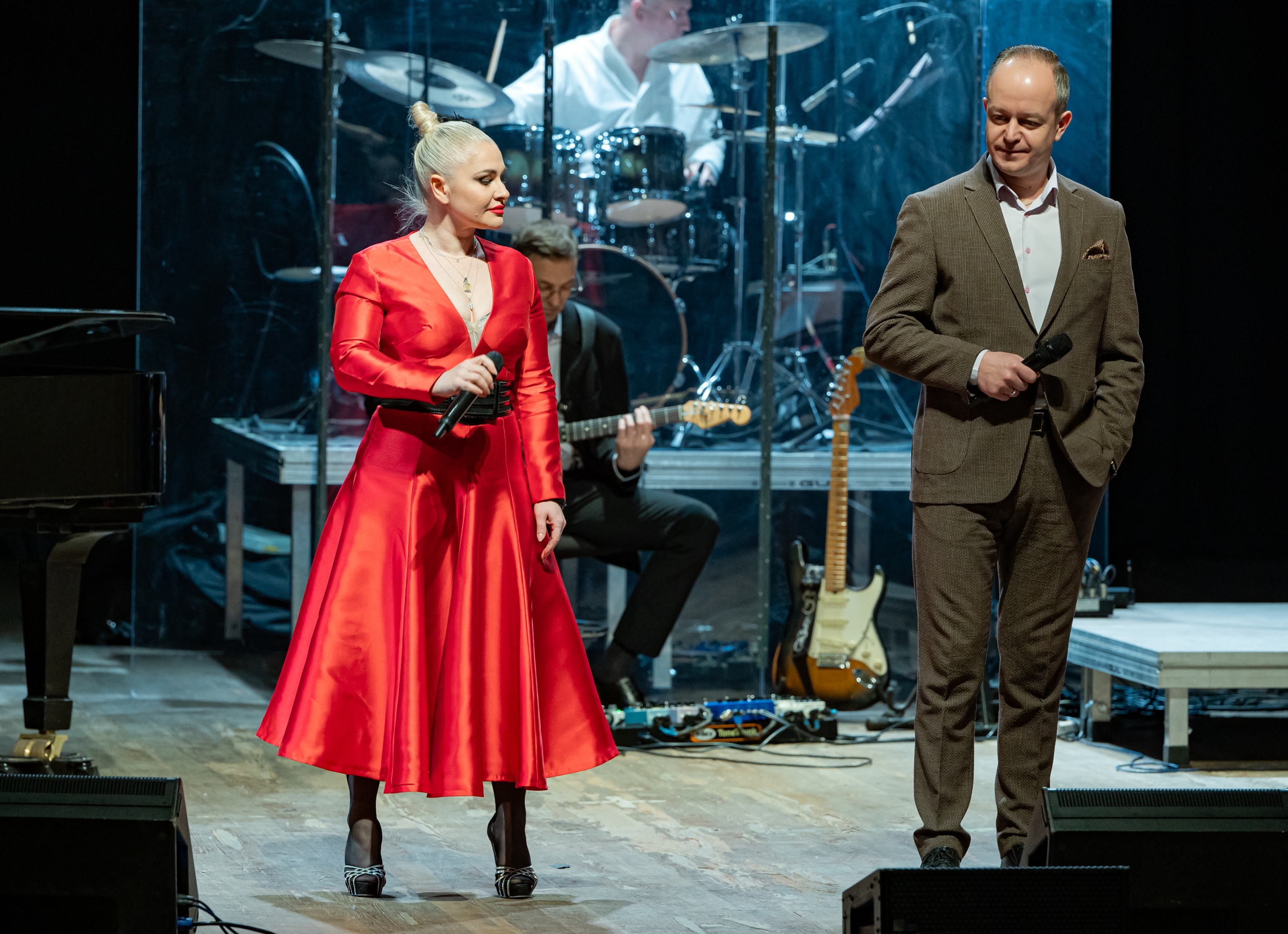 Афиша: А белый лебедь на пруду... в Челябинске 12 мая 2026