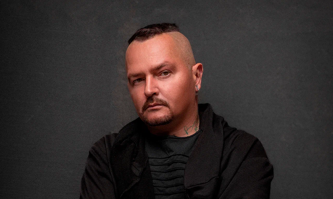 

Билеты на Андрей Грейчайник (ДМЦ) (16 Тонн)