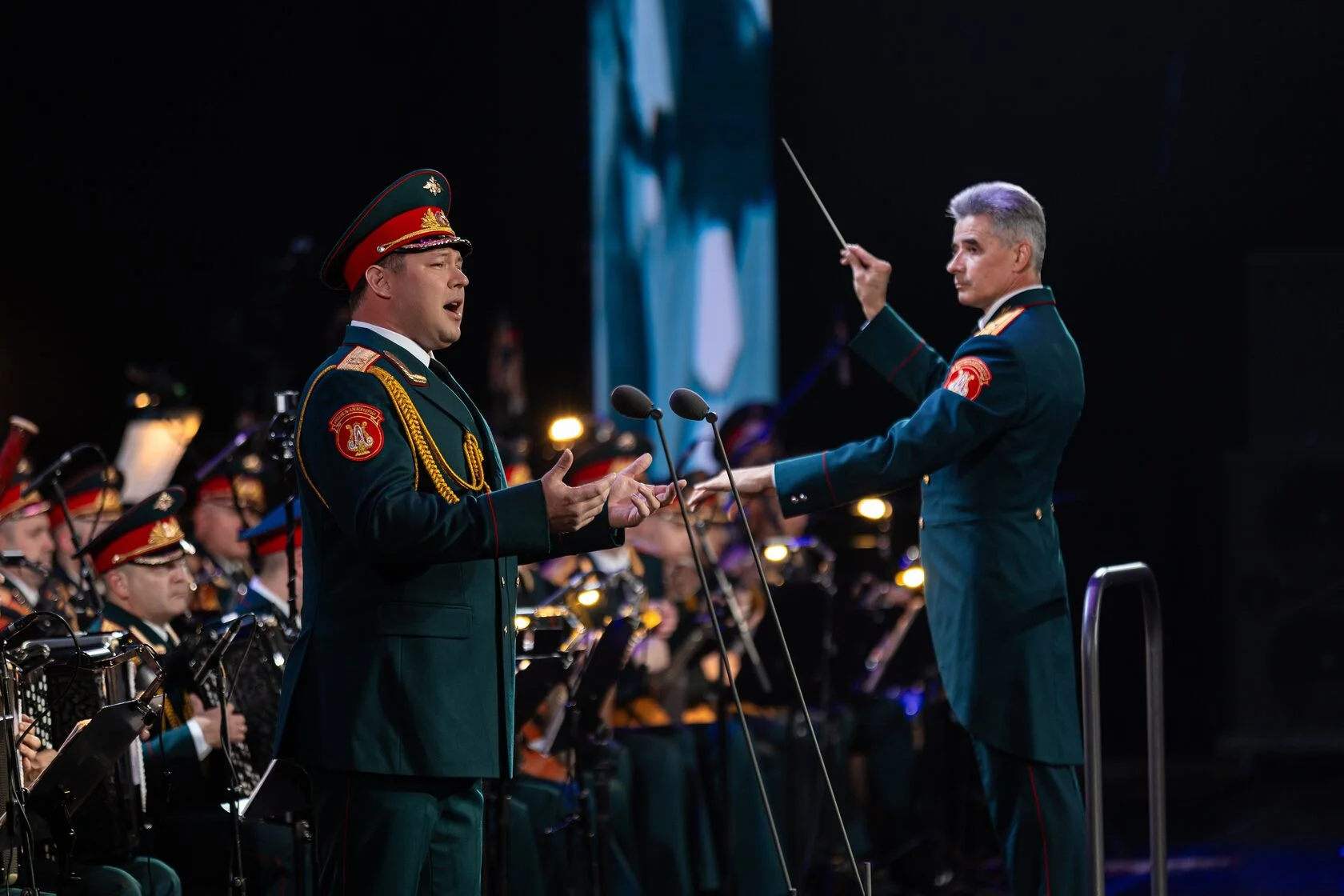 

Билеты на Ансамбль им. Александрова. Песни военных лет (Зелёный театр ВДНХ)