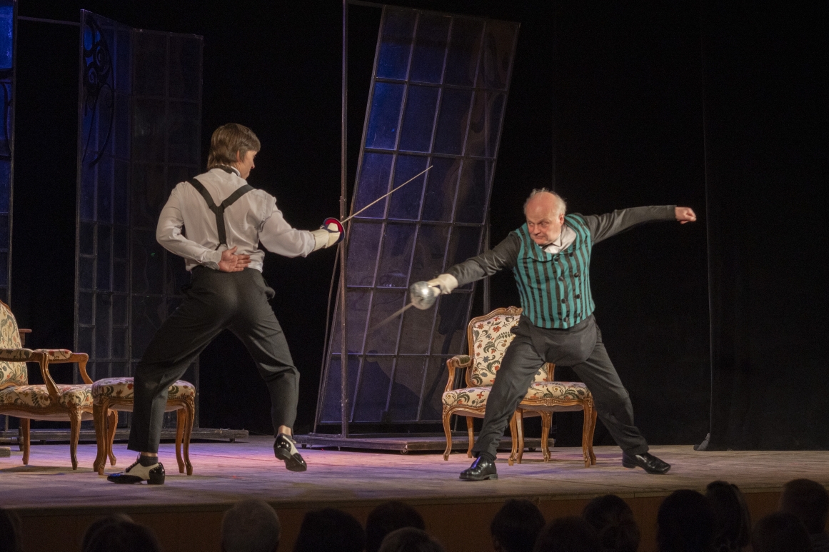 

Билеты на Товарищ, или Артишоки для княгини (ДК «Выборгский»)