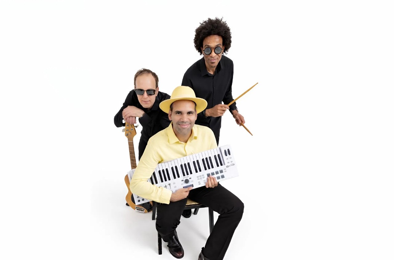 

Билеты на Sandor Torres & Sandor's Trio (Библиотека иностранной литературы)