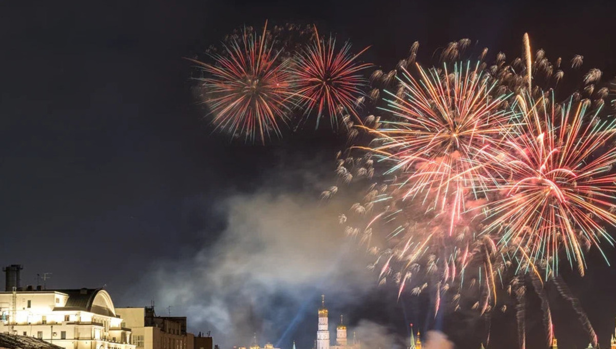 

Билеты на Салют 9 мая (Причал на Фонтанке 53)