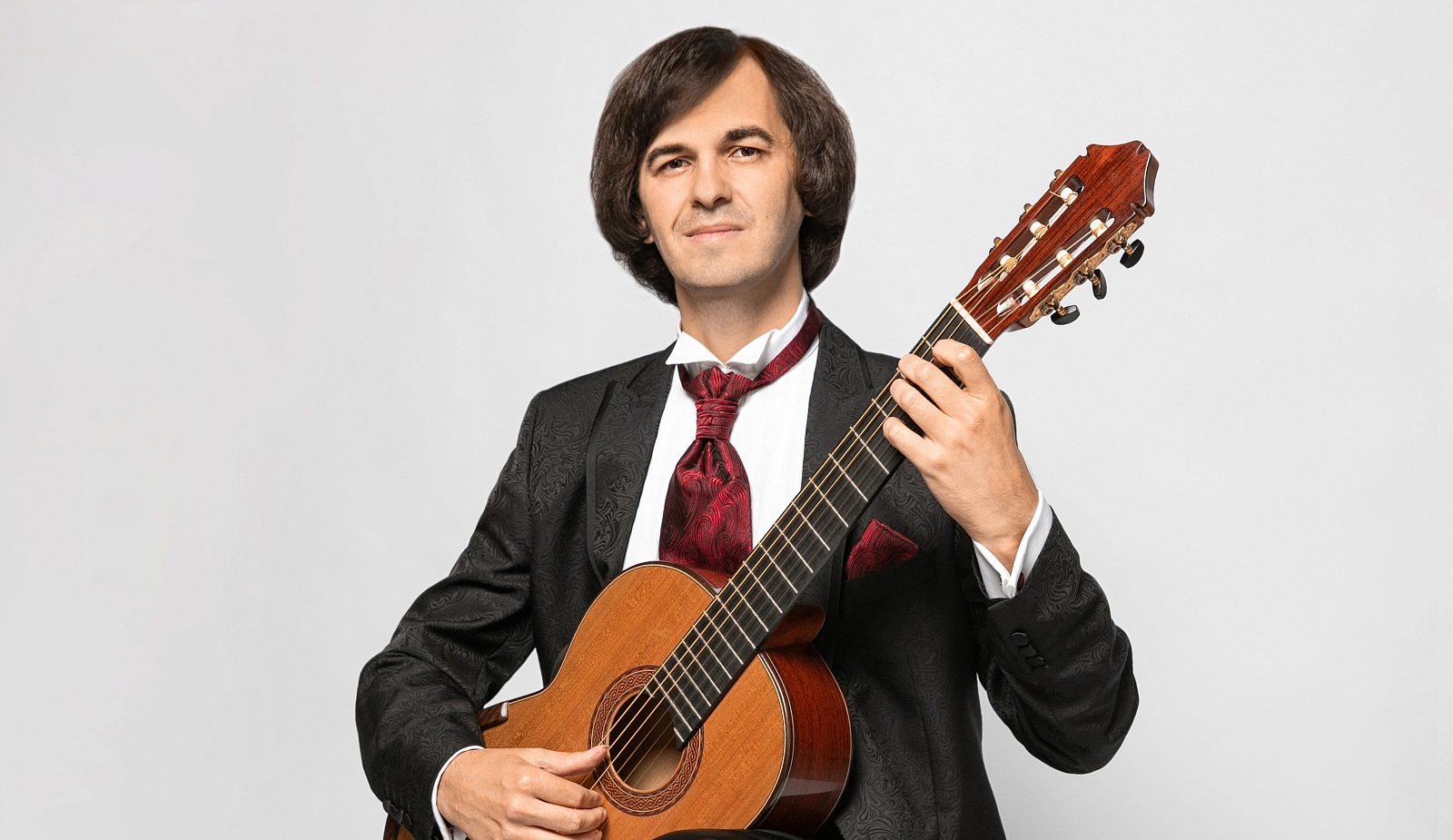 

Билеты на Уютные концерты. Гитара, флейта, виолончель (Музыкальная квартира на Тверской)