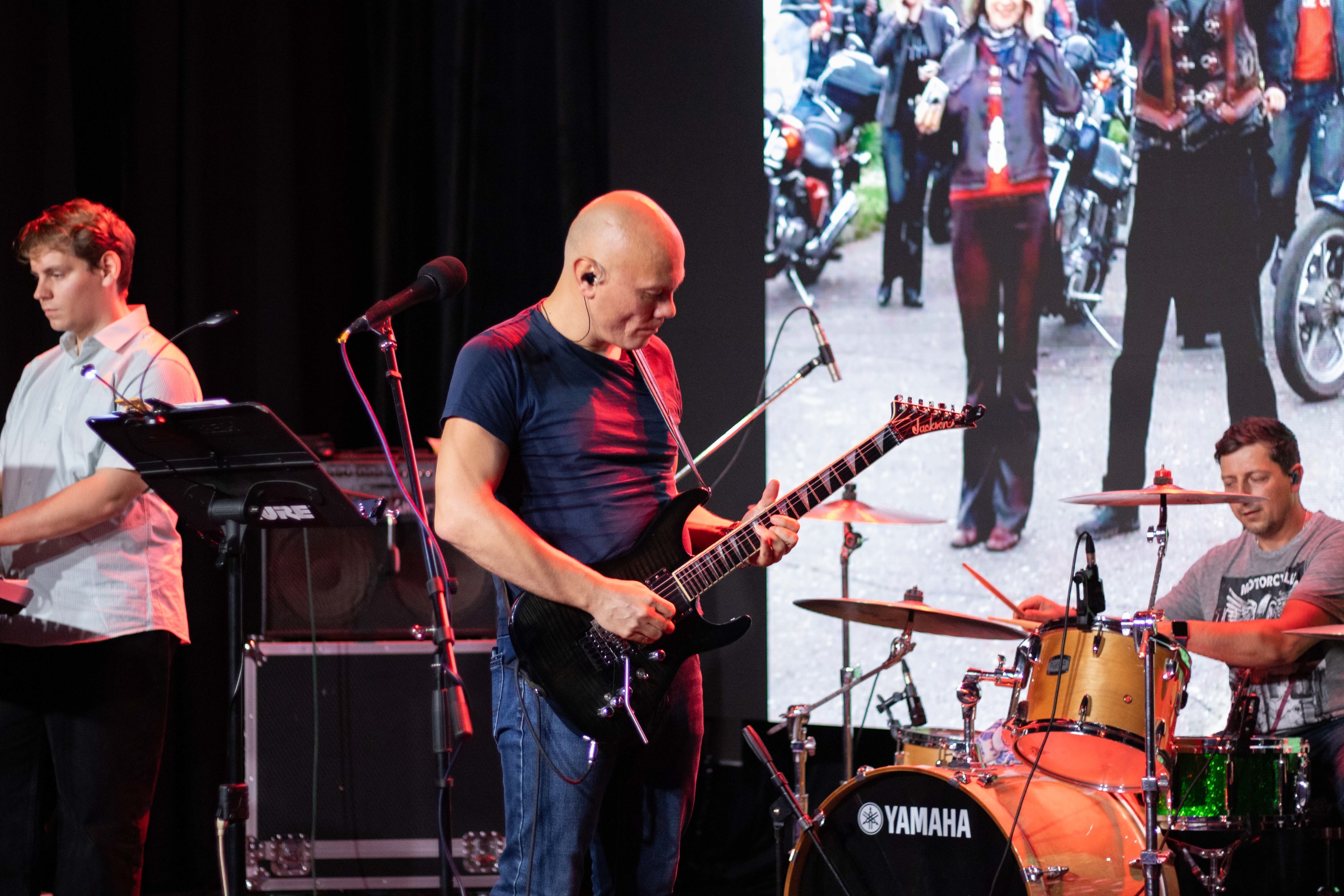 

Билеты на Новый предмет. Песни о любви (Китайский лётчик Джао Да)