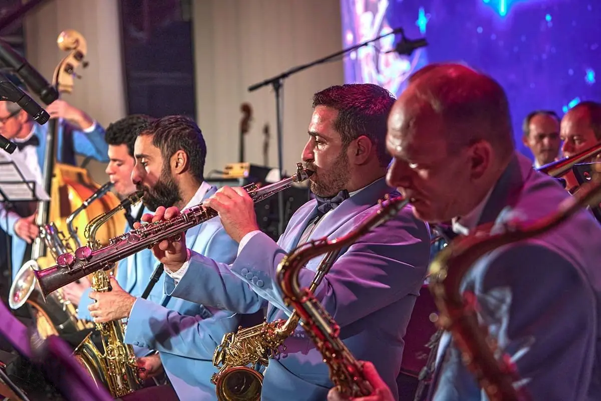 

Билеты на Муниципальный джаз-оркестр Кима Назаретова (Эссе)