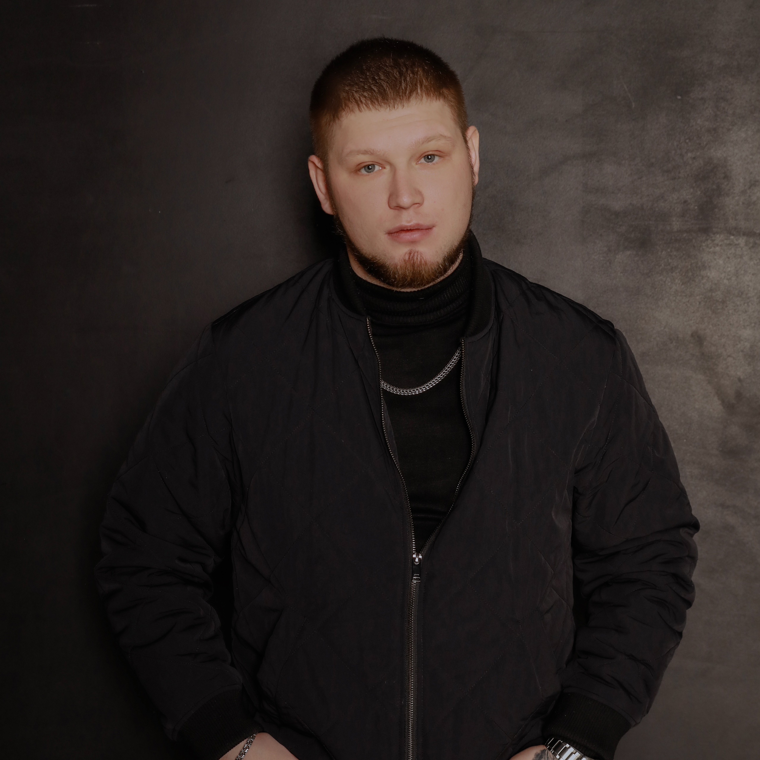 

Билеты на Alib (Бродячая собака)
