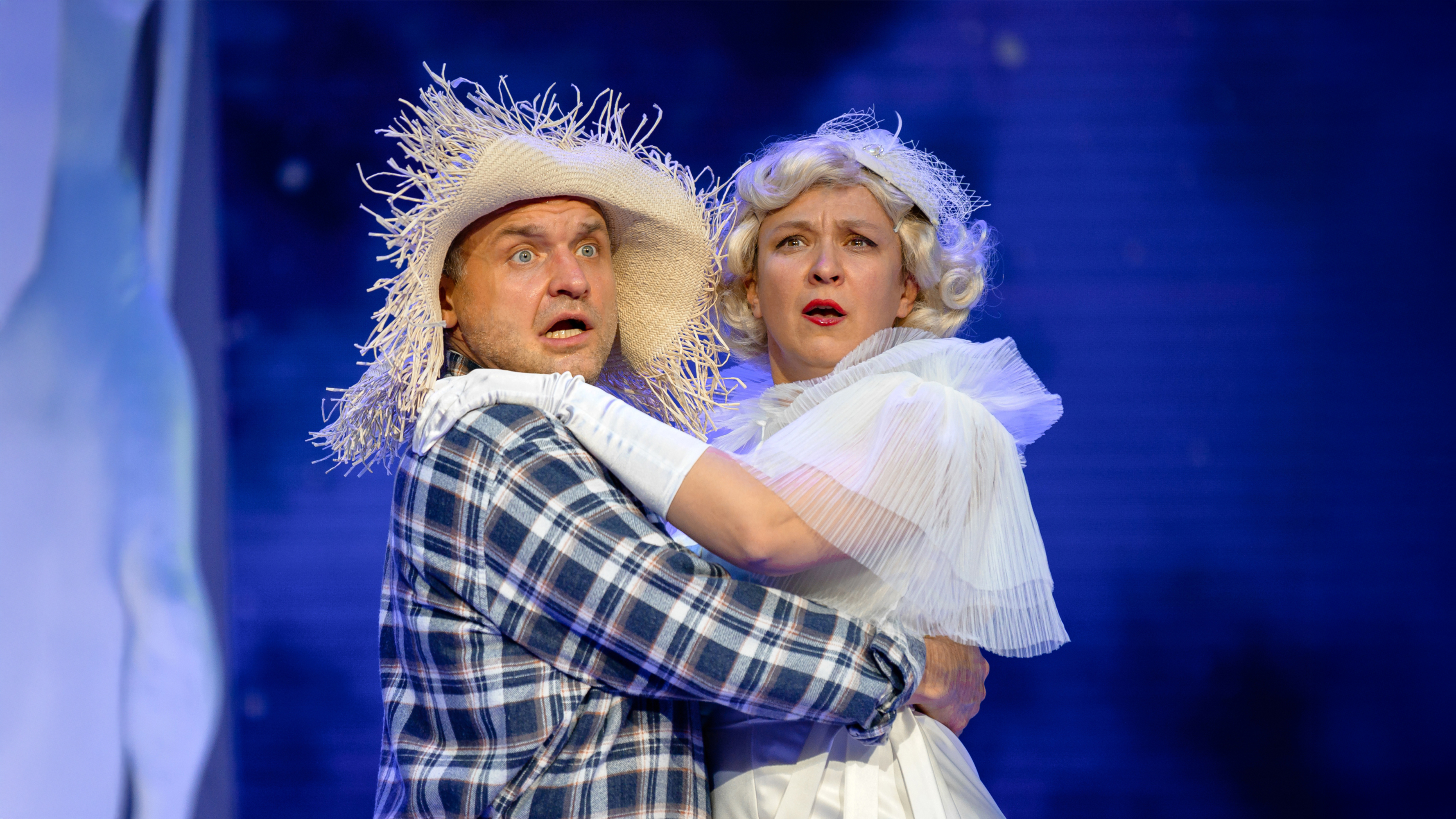 

Билеты на Очень весёлые ребята (Театр Надежды Бабкиной «Русская песня»)