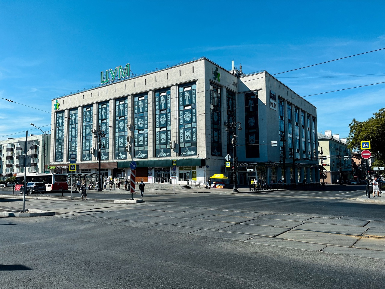

Билеты на Пермский звериный стиль (Скульптура-скамейка «Власть»)