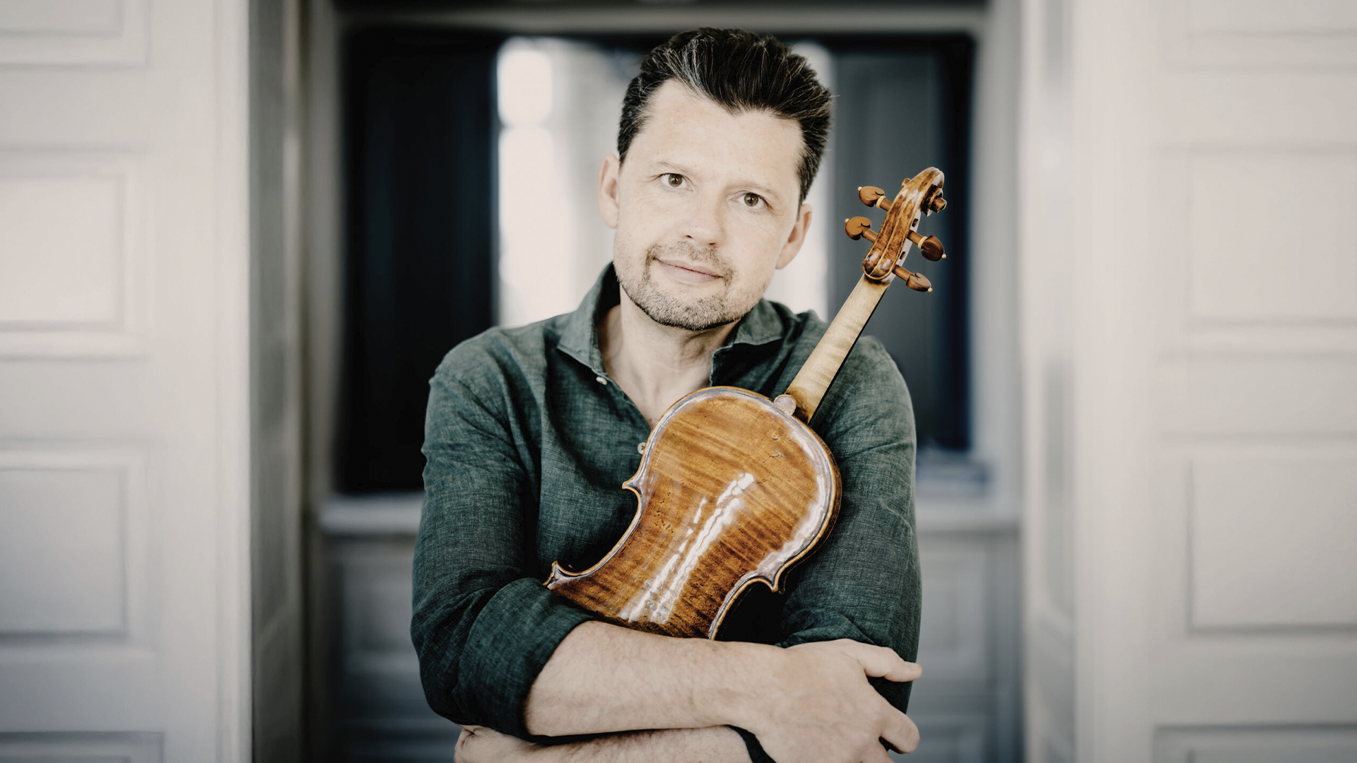 Афиша: Элен Мерсье и Юлиан Рахлин в tashkentе 13 апреля 2026