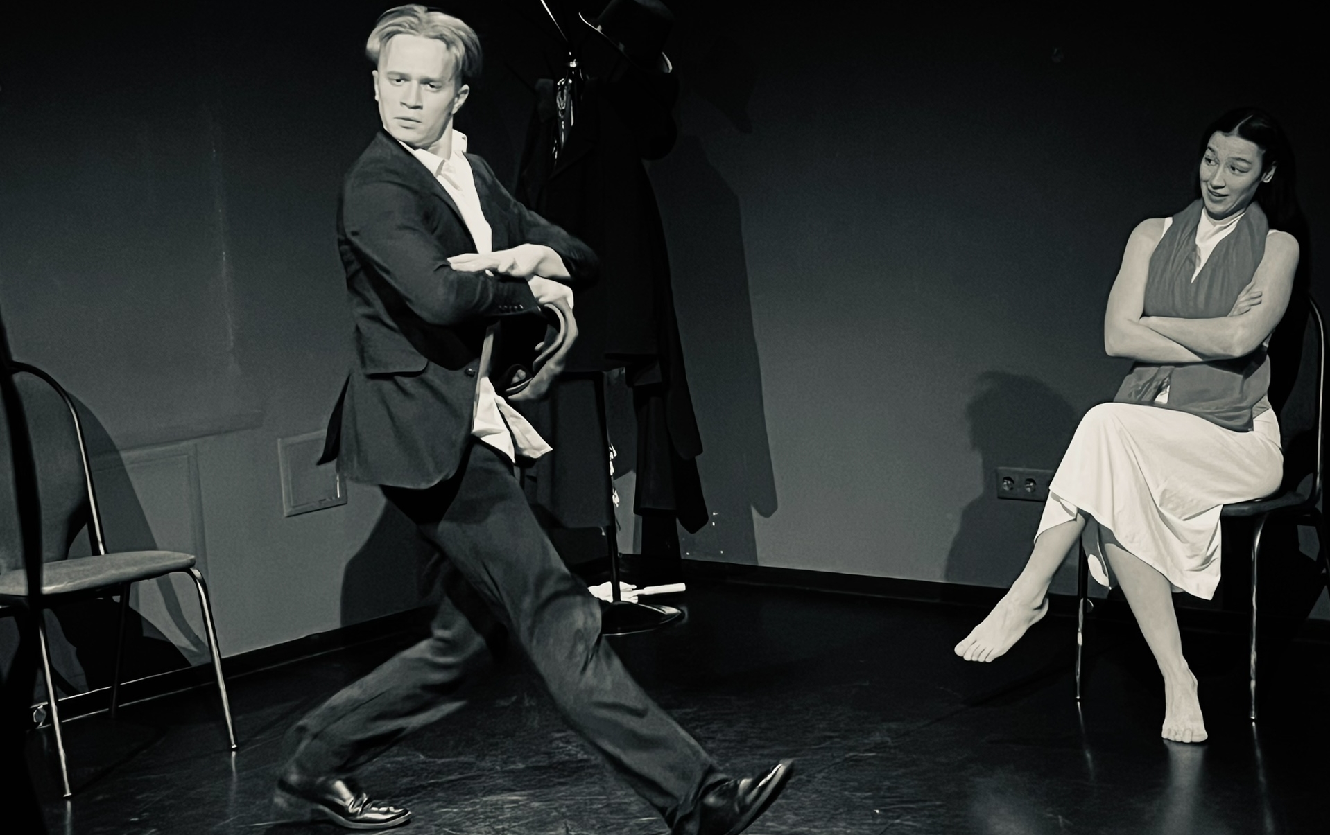 

Билеты на Две истории любви: поэт и муза (Литера на Советском)