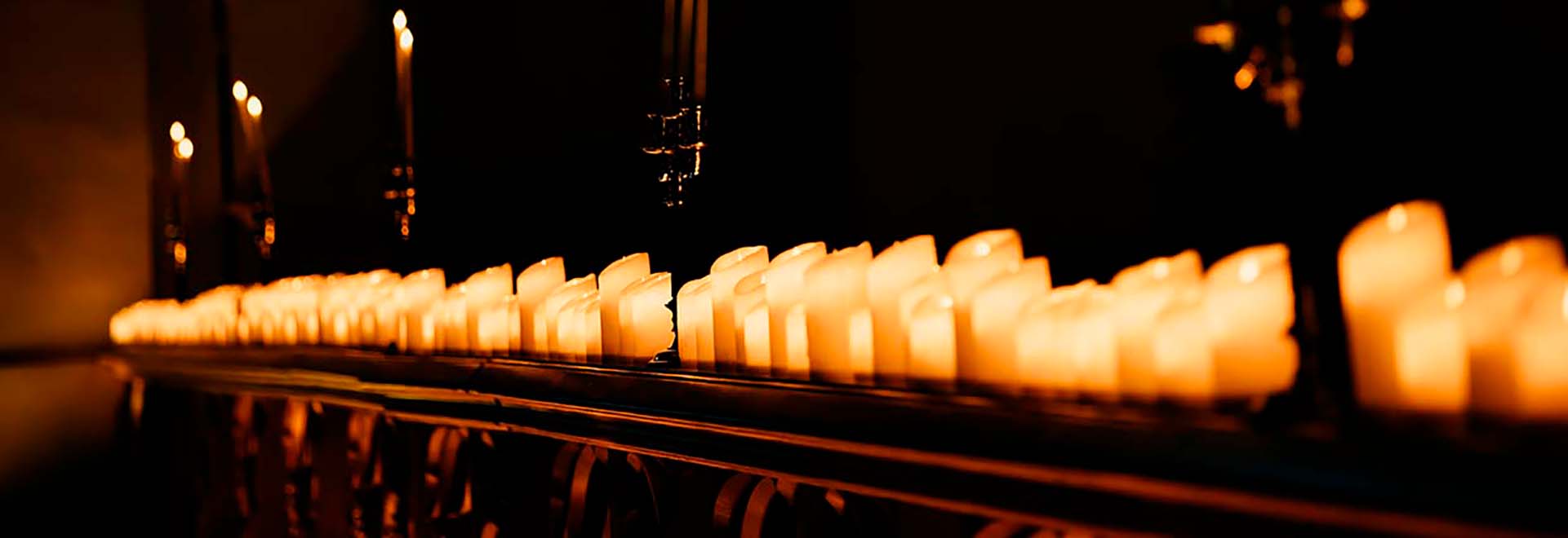 Афиша: Концерт при свечах. Вагнер. Полет валькирий. Григ. Пер Гюнт. Бах. Токката и фуга ре минор в Москве 11 июля 2026