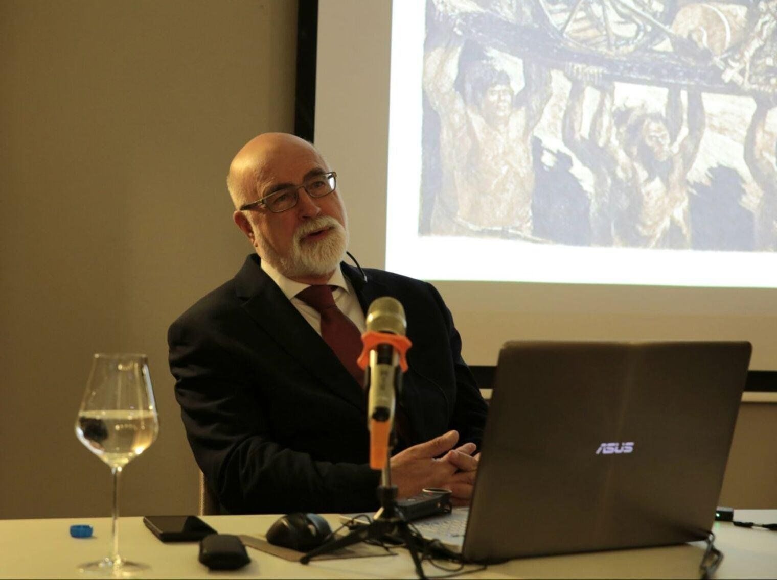 

Билеты на Иван Чечот. Проблема имперского стиля, в том числе в России. К юбилеям Карло Росси и Петро Гонзаго (Гельвеция)