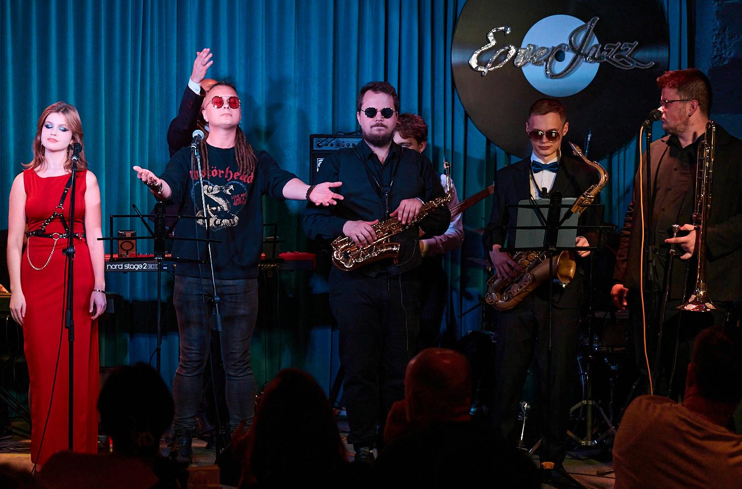 

Билеты на EverGroove Fest. «Funk Power» Special: Вася Беля (EverJazz)