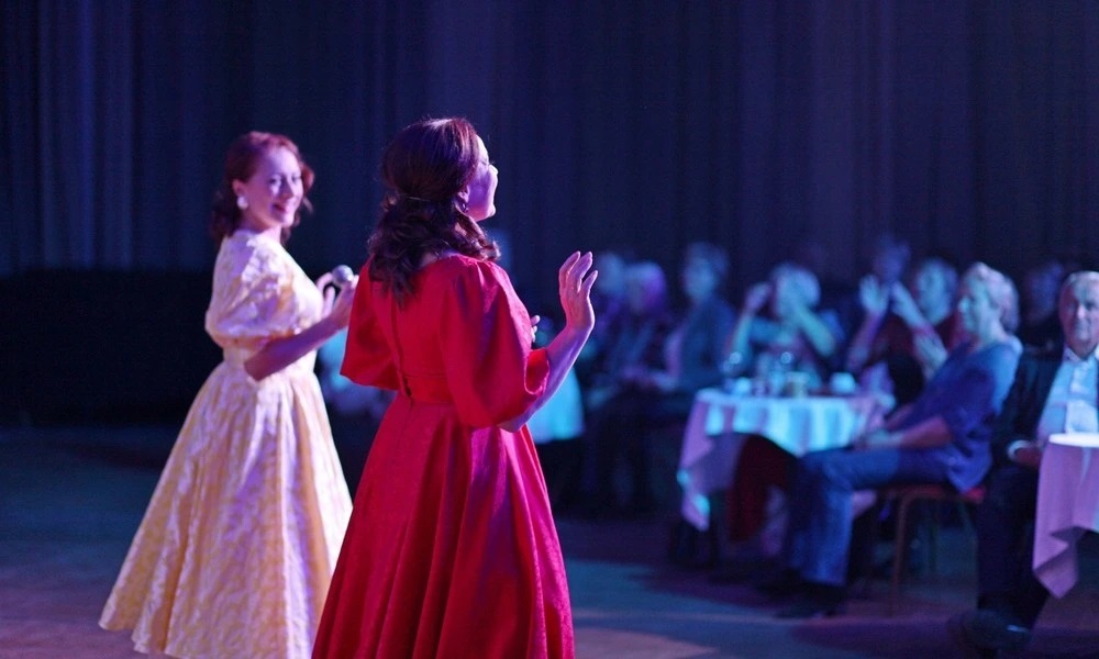 

Билеты на Старый Новый год (Уральский центр народного искусства)