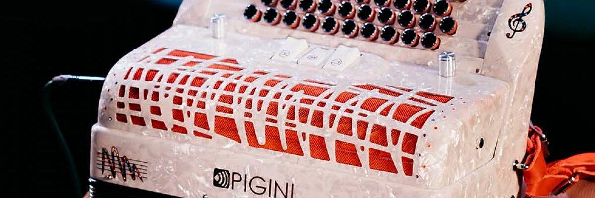 Концерт при свечах. Свидание в Париже