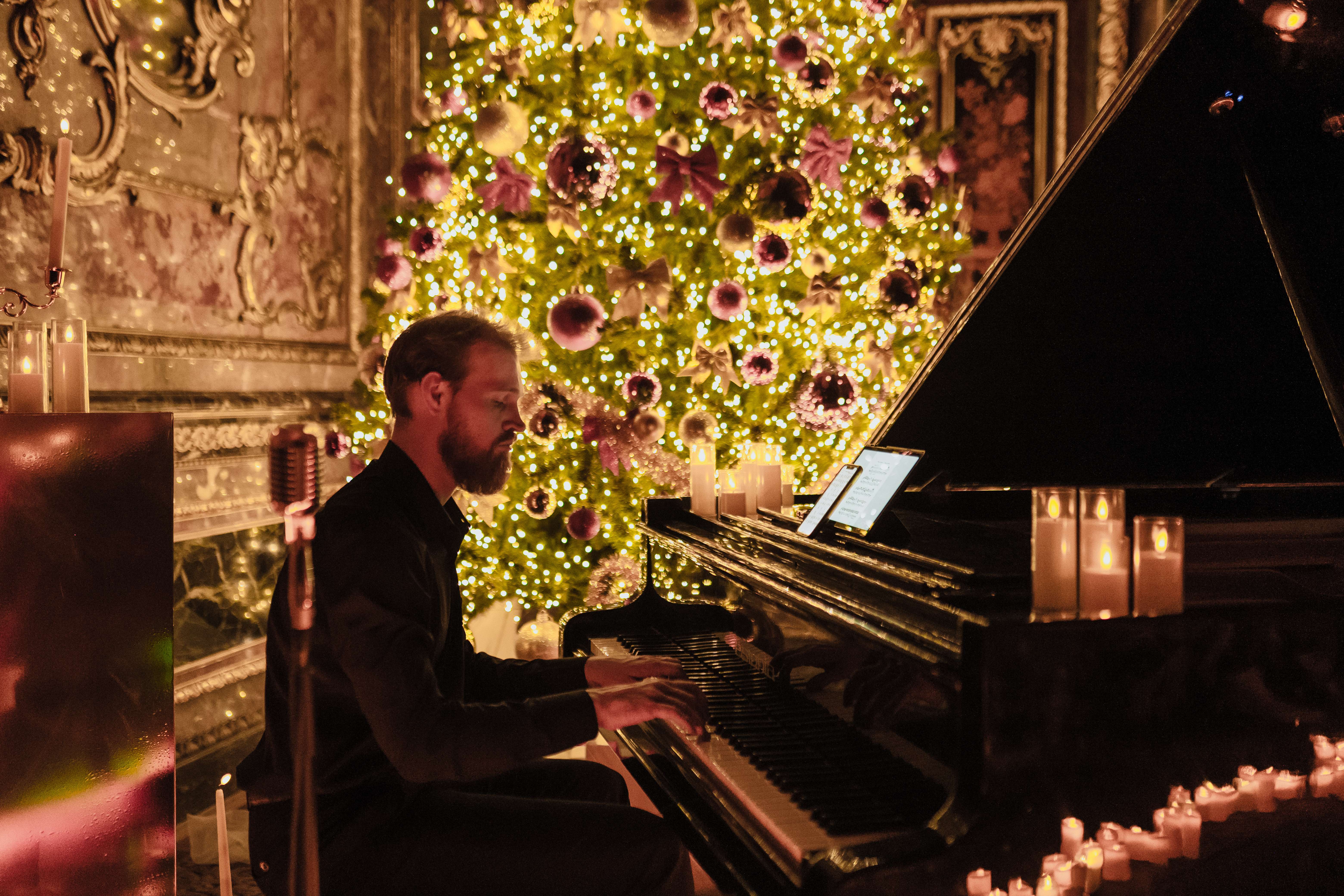 

Билеты на Магия свечей. Щелкунчик в джазе (Дом архитектора)