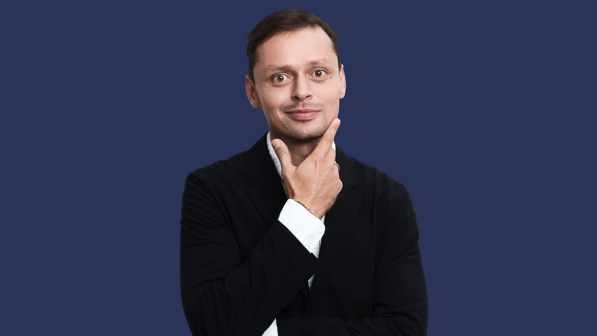 Виктор Комаров