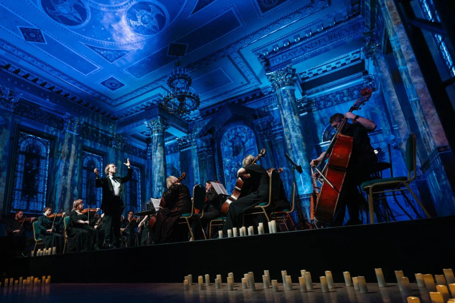 

Билеты на Симфония чувств (Концертный зал на Английской набережной)